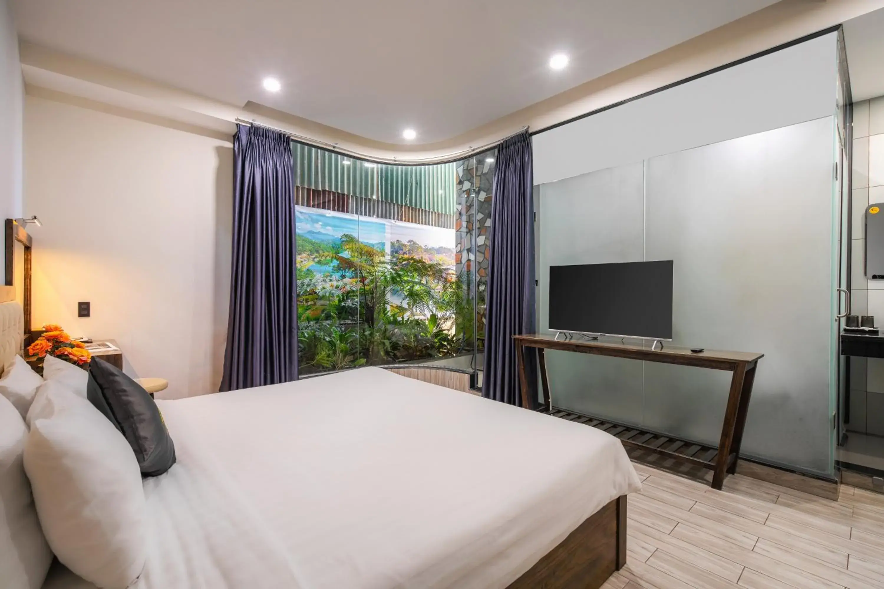Double Room with Garden View in Greenview City Hotel Double Room with Garden View in Greenview City Hotel