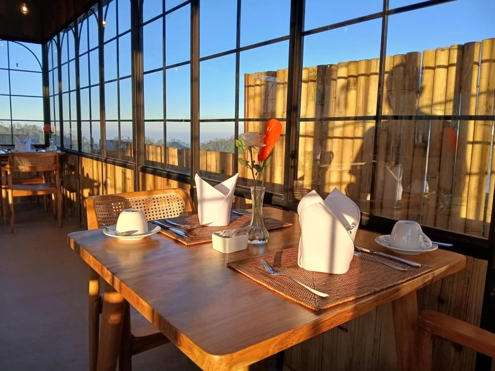 Restaurant/places to eat in The Dewi Eco Bamboo Villa