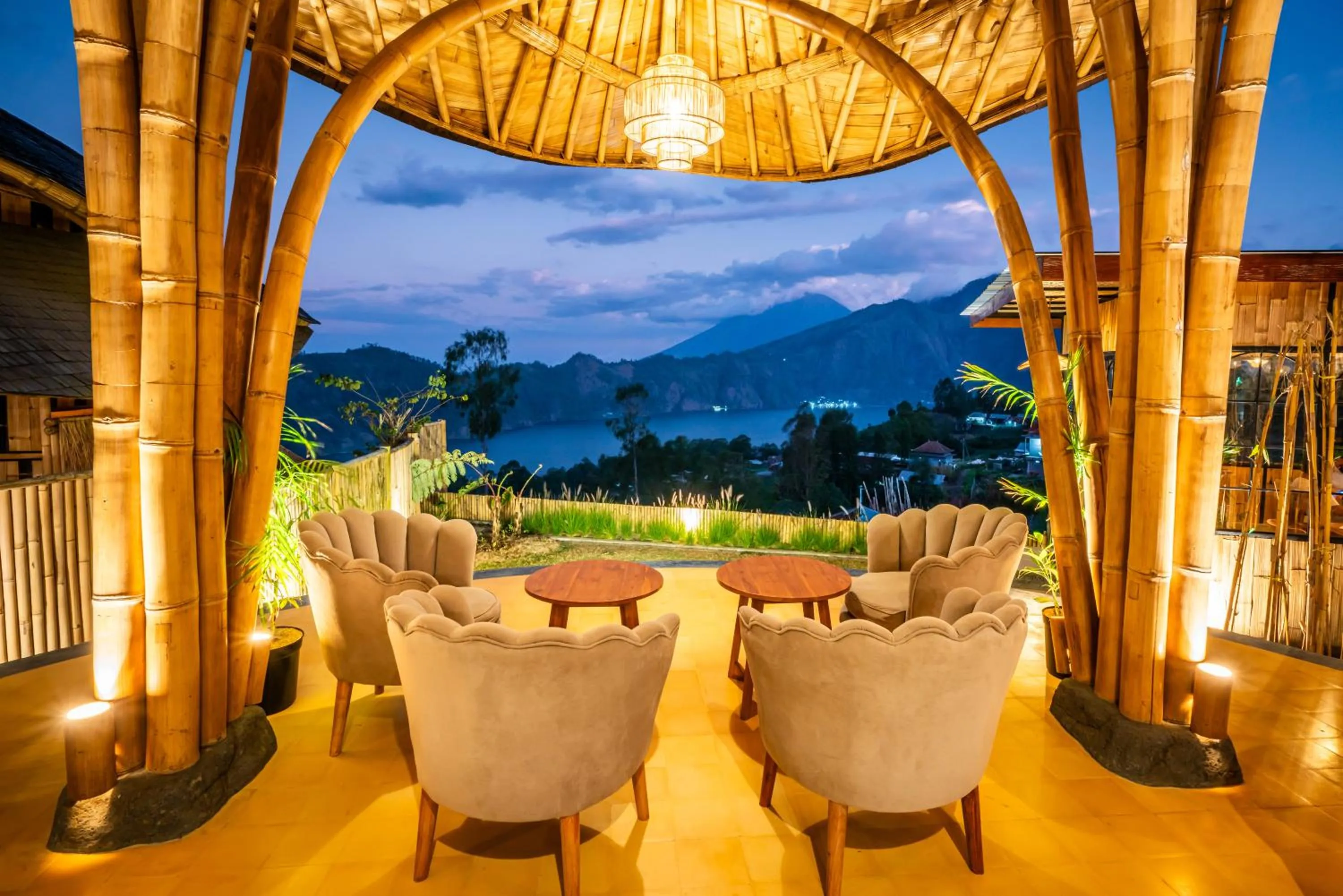 Lobby or reception in The Dewi Eco Bamboo Villa