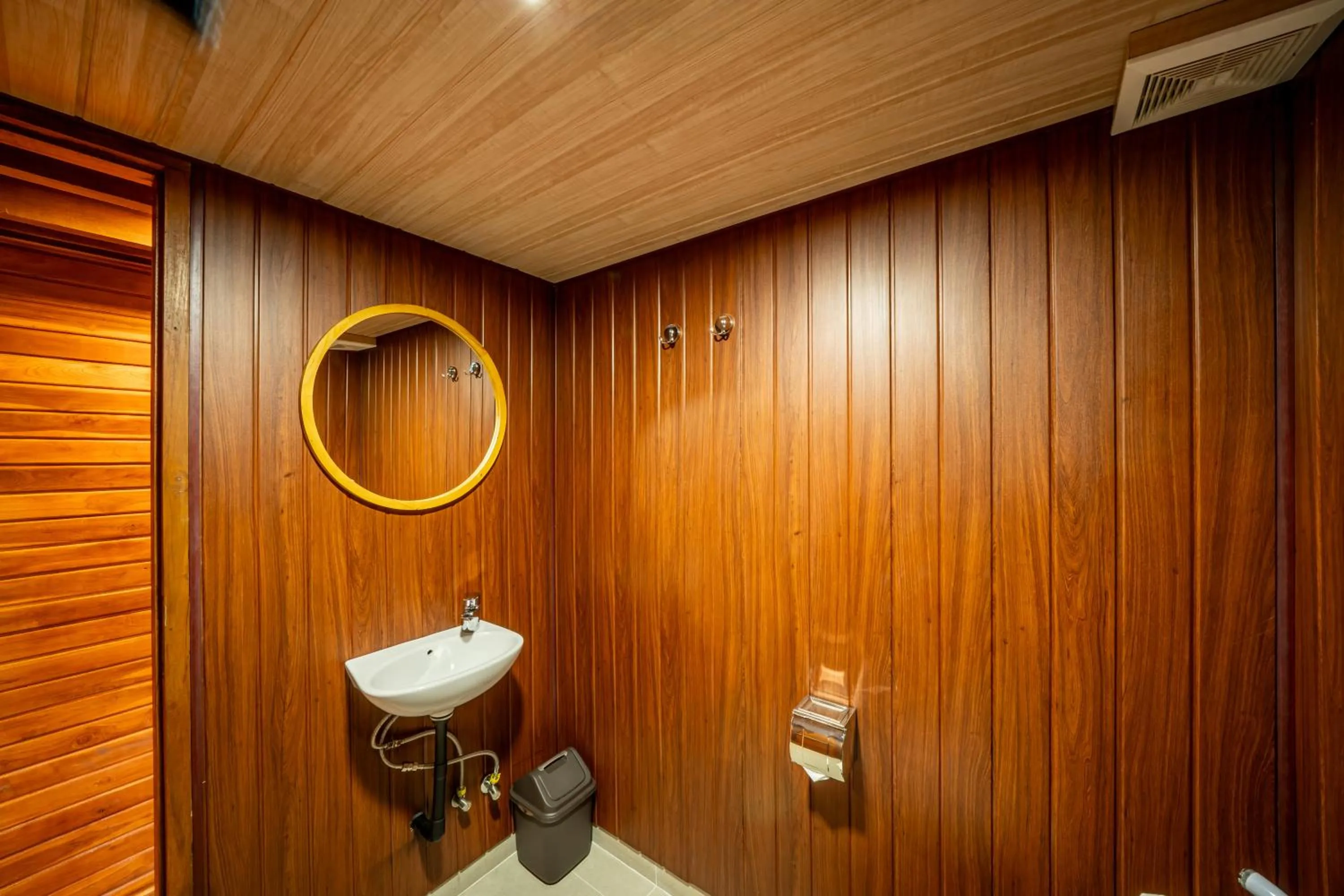 Bathroom in The Dewi Eco Bamboo Villa