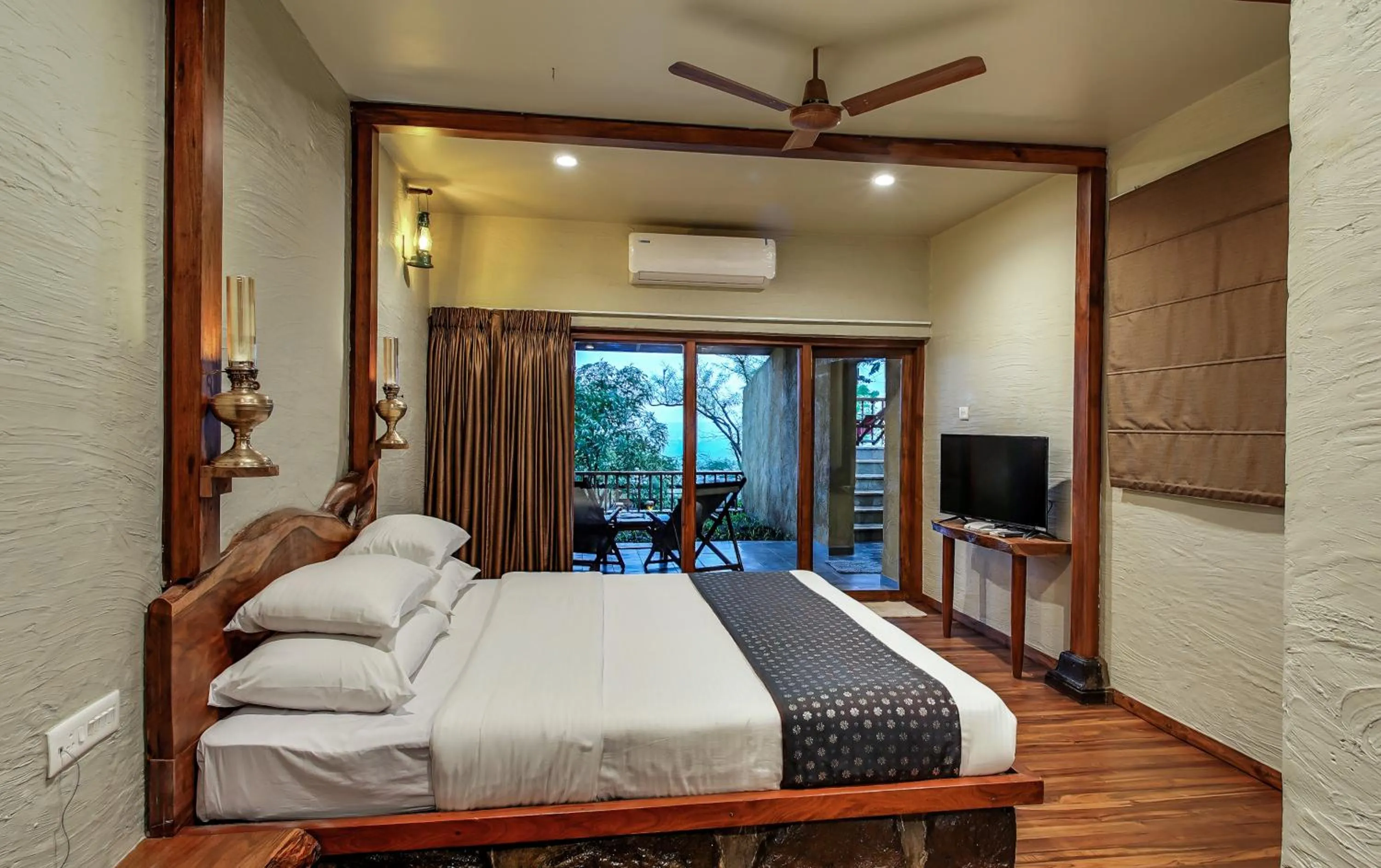 TV and multimedia in Nisarg Resort