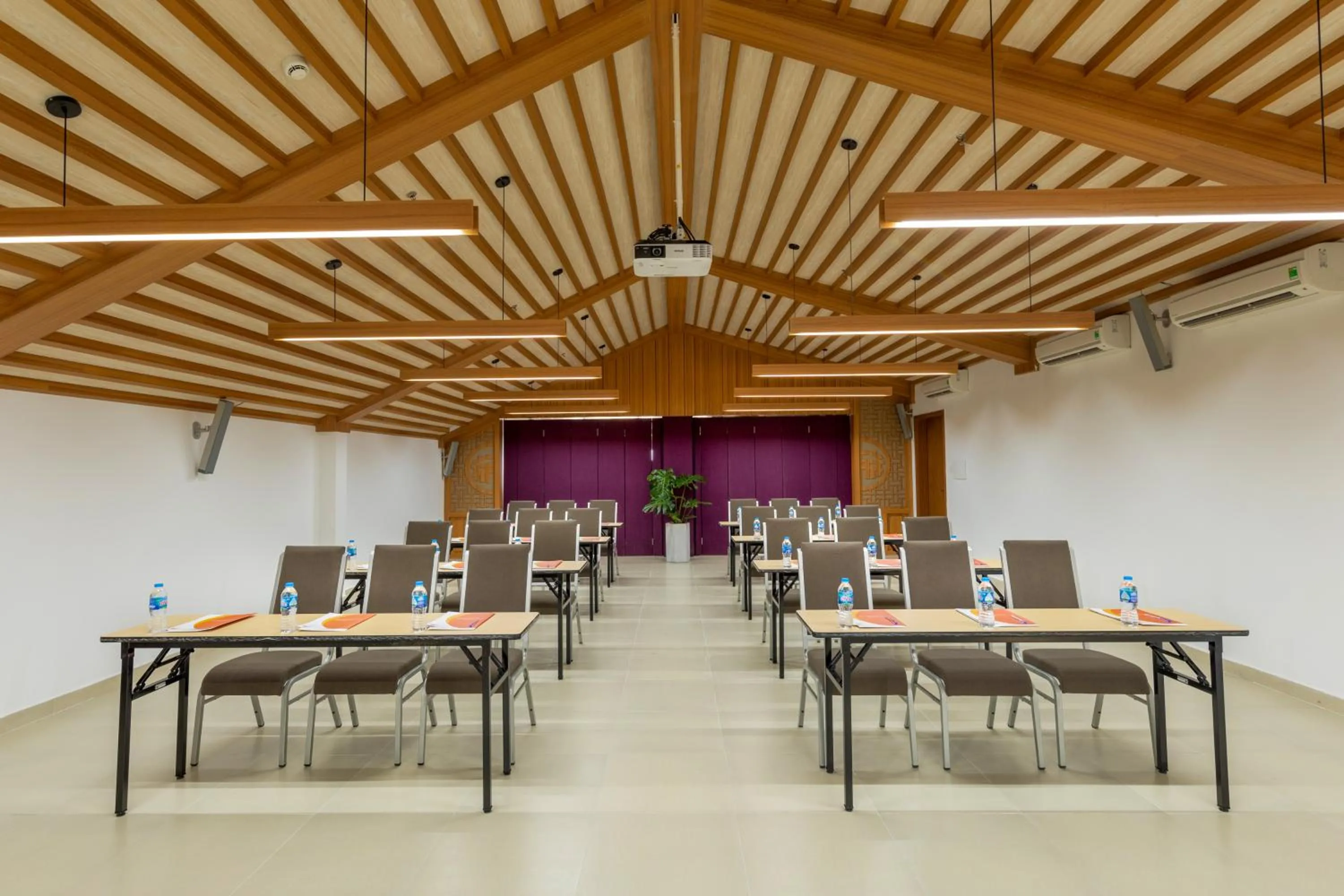 Meeting/conference room in The Saga Hotel Hoi An