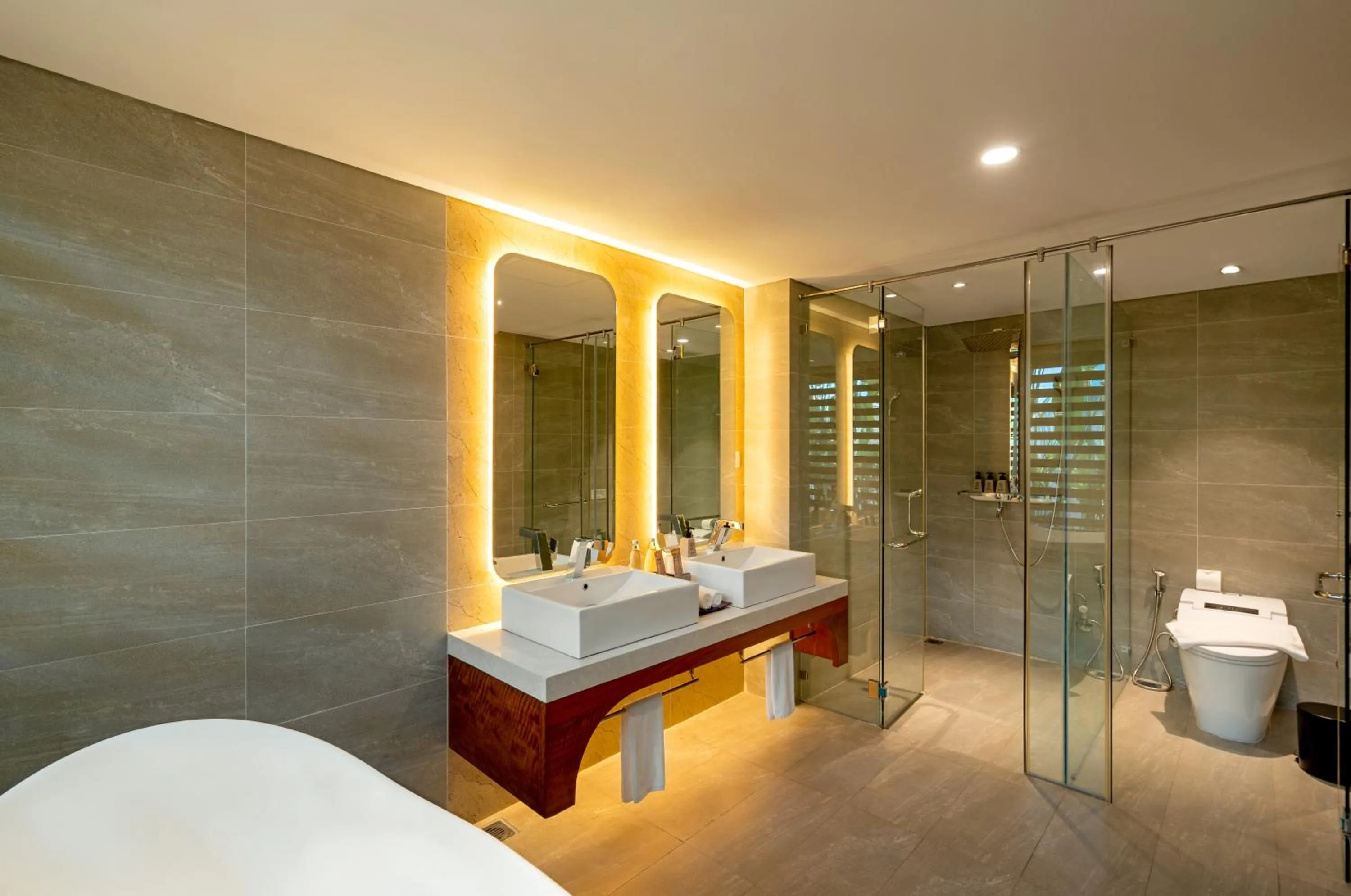 Shower in The Saga Hotel Hoi An