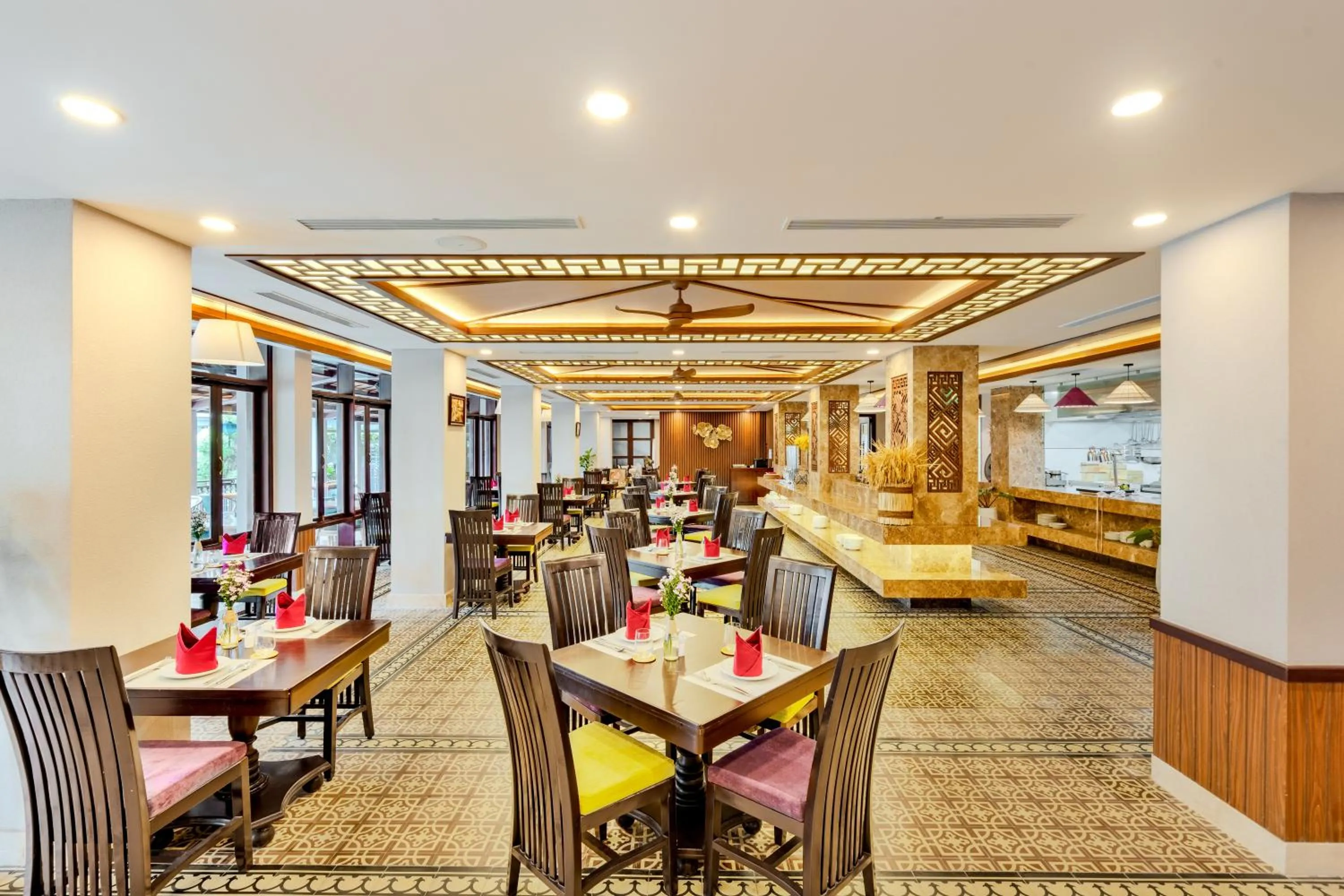 Restaurant/places to eat in The Saga Hotel Hoi An