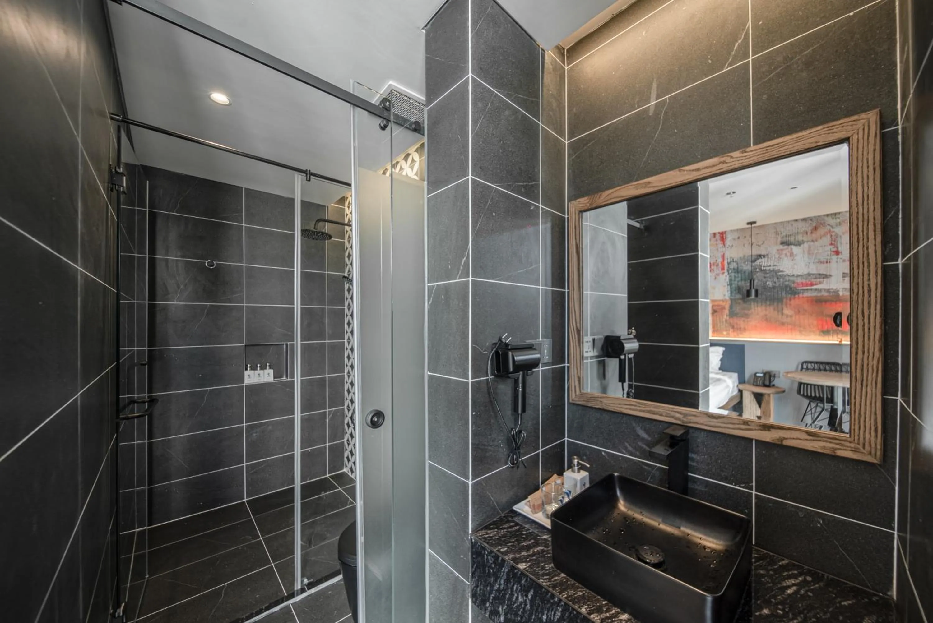 Shower in TK Phu Quoc Hotel - Grand World Phu Quoc