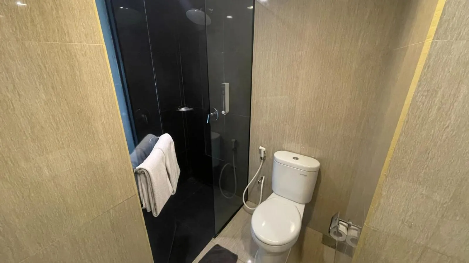 HORU HOTEL MANGGA DUA SQUARE