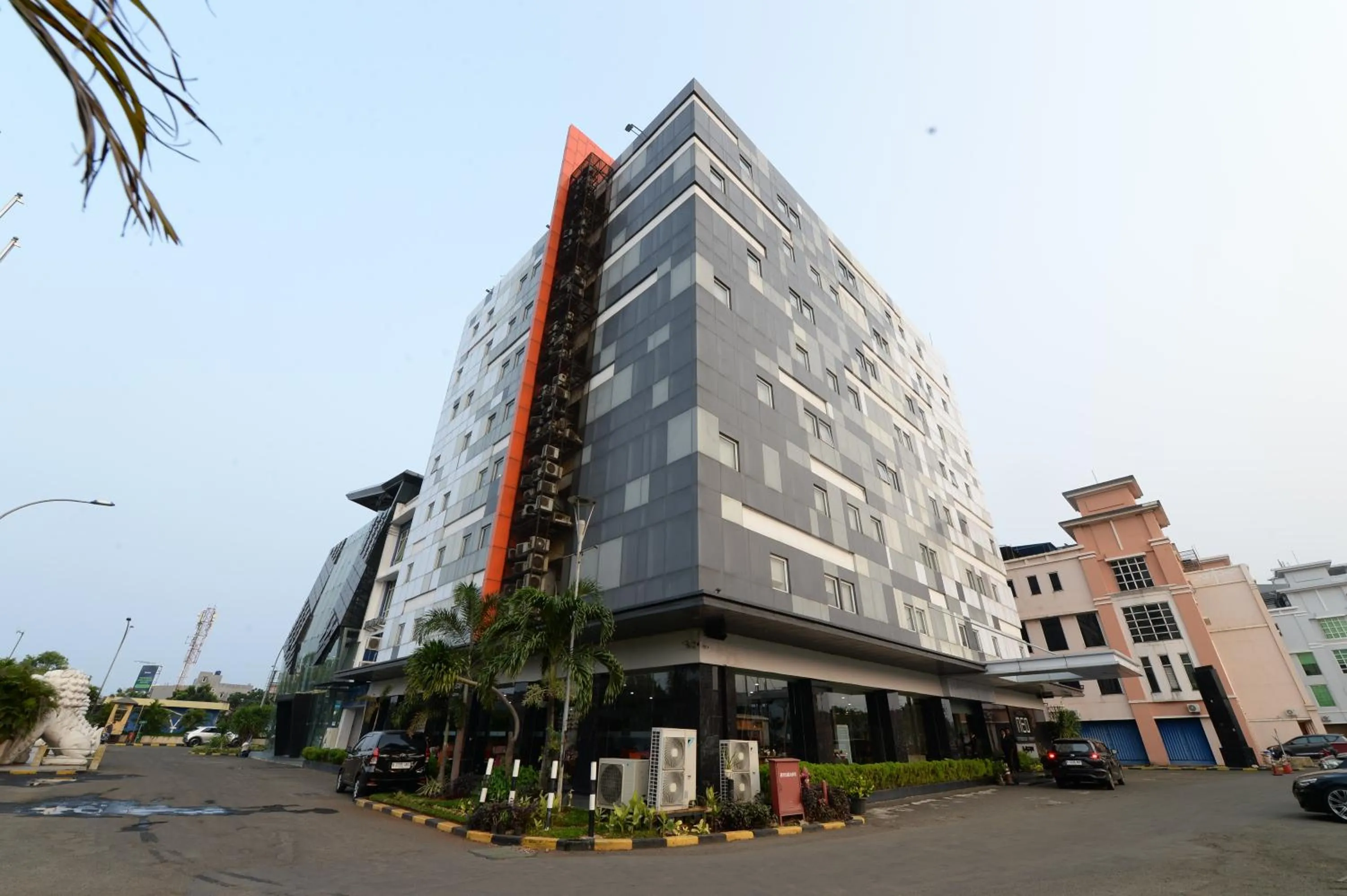 Property building in HORU HOTEL MANGGA DUA SQUARE