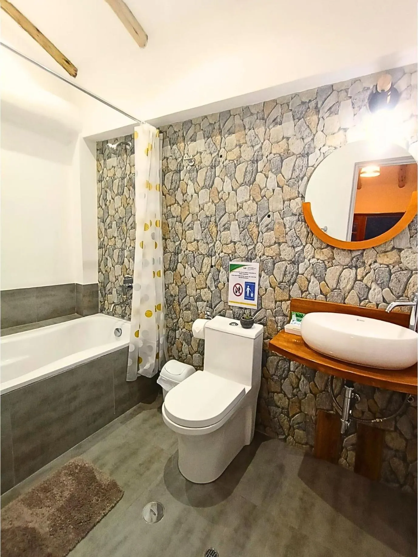 Shower in Hotel and Country House Valle Sagrado de los Incas