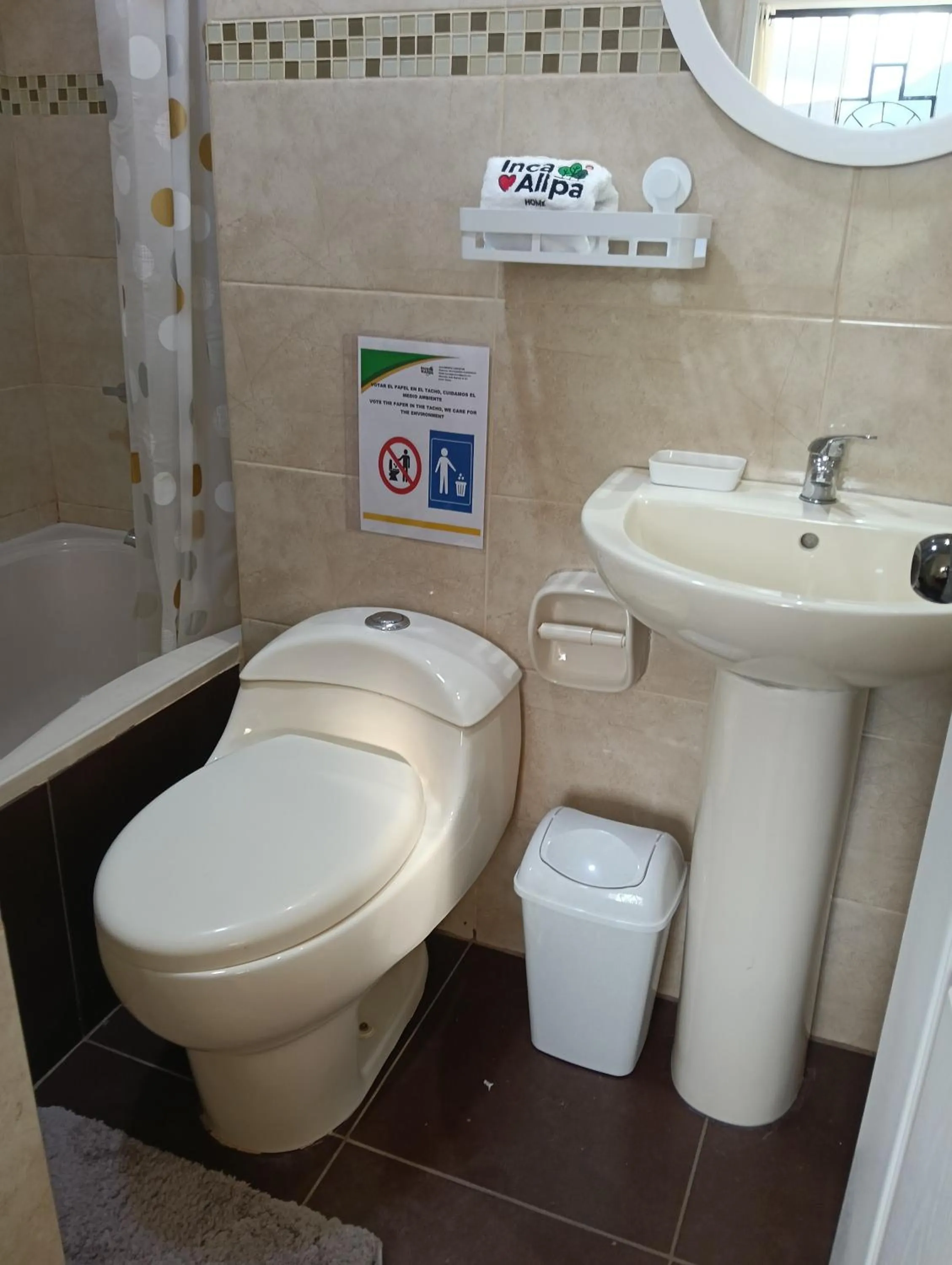 Toilet in Hotel and Country House Valle Sagrado de los Incas