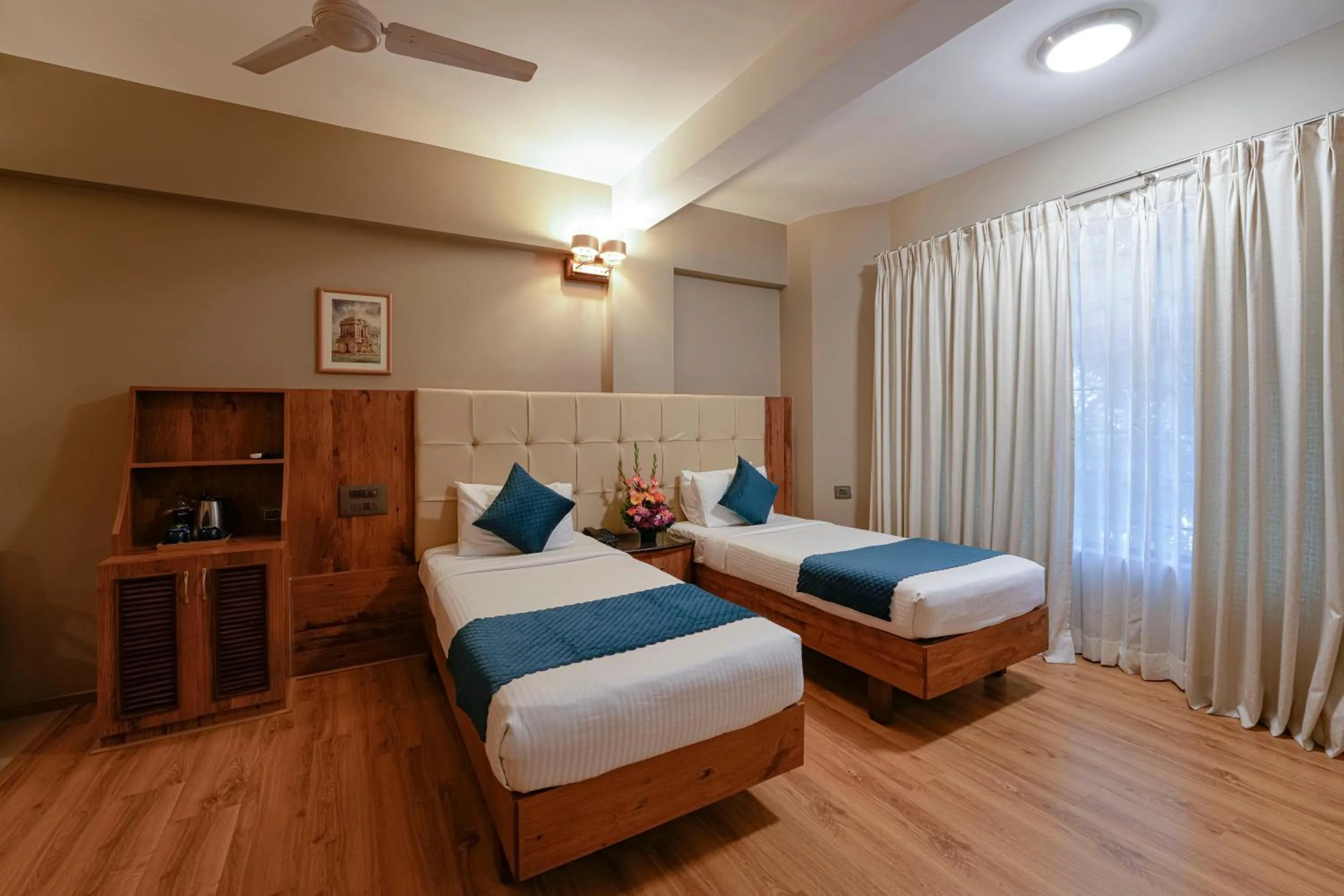 Bed in Cross Roads Inn