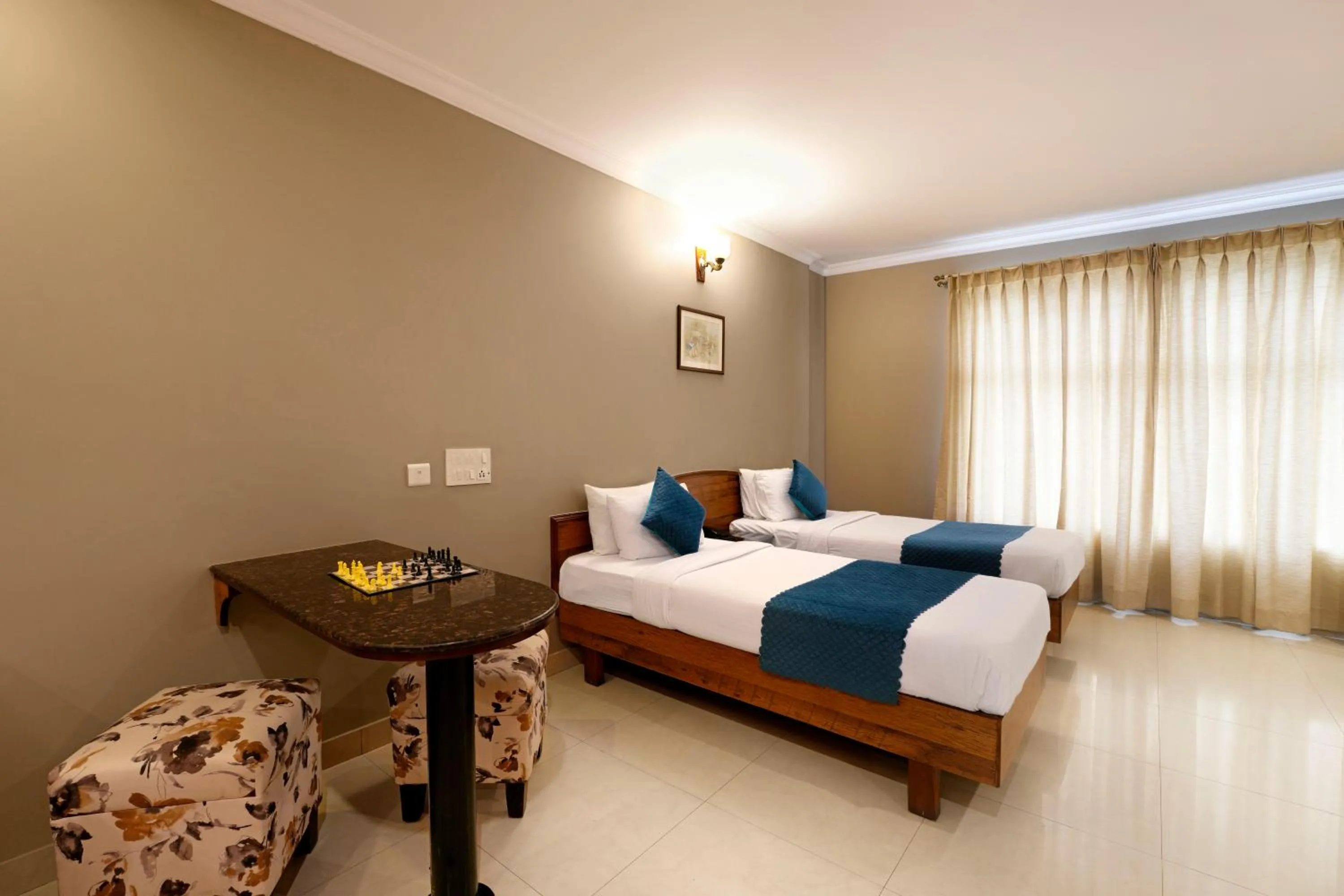 Bed in Cross Roads Inn