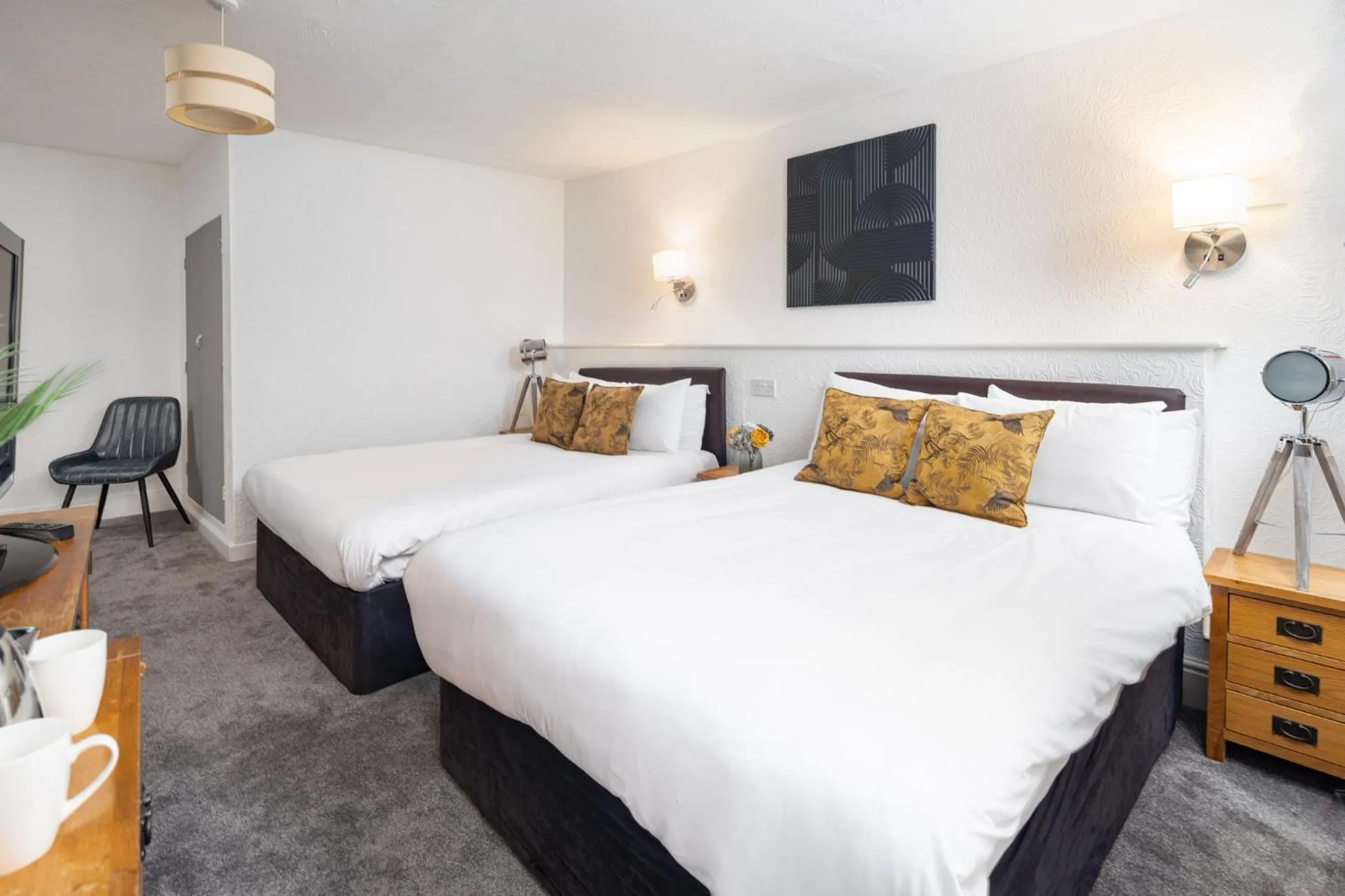 Bed in Boars Head Hotel