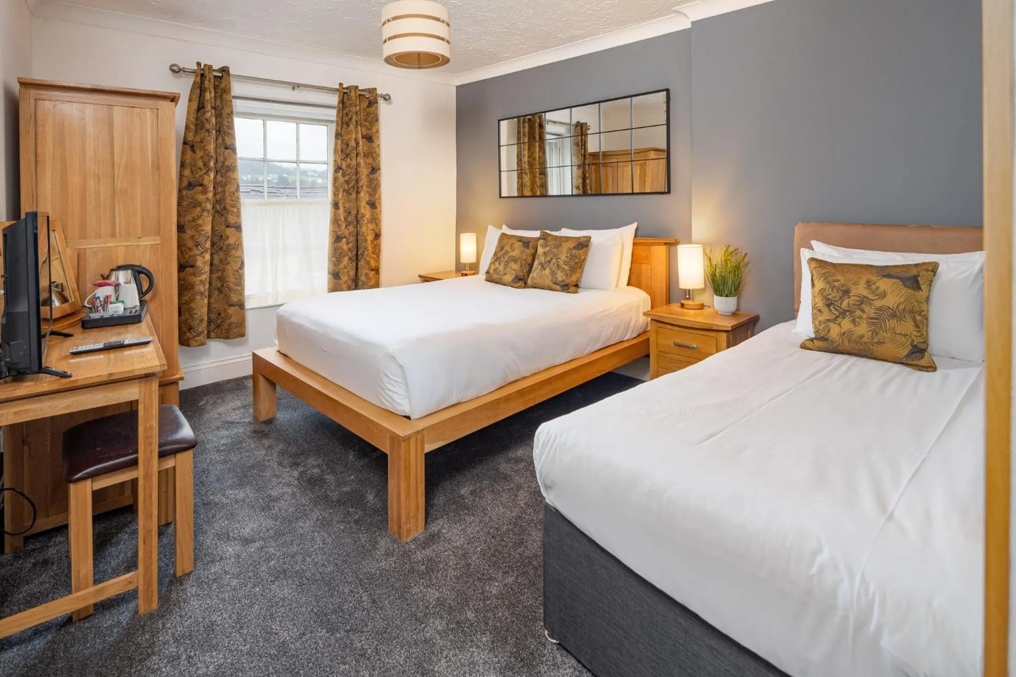 Bed in Boars Head Hotel