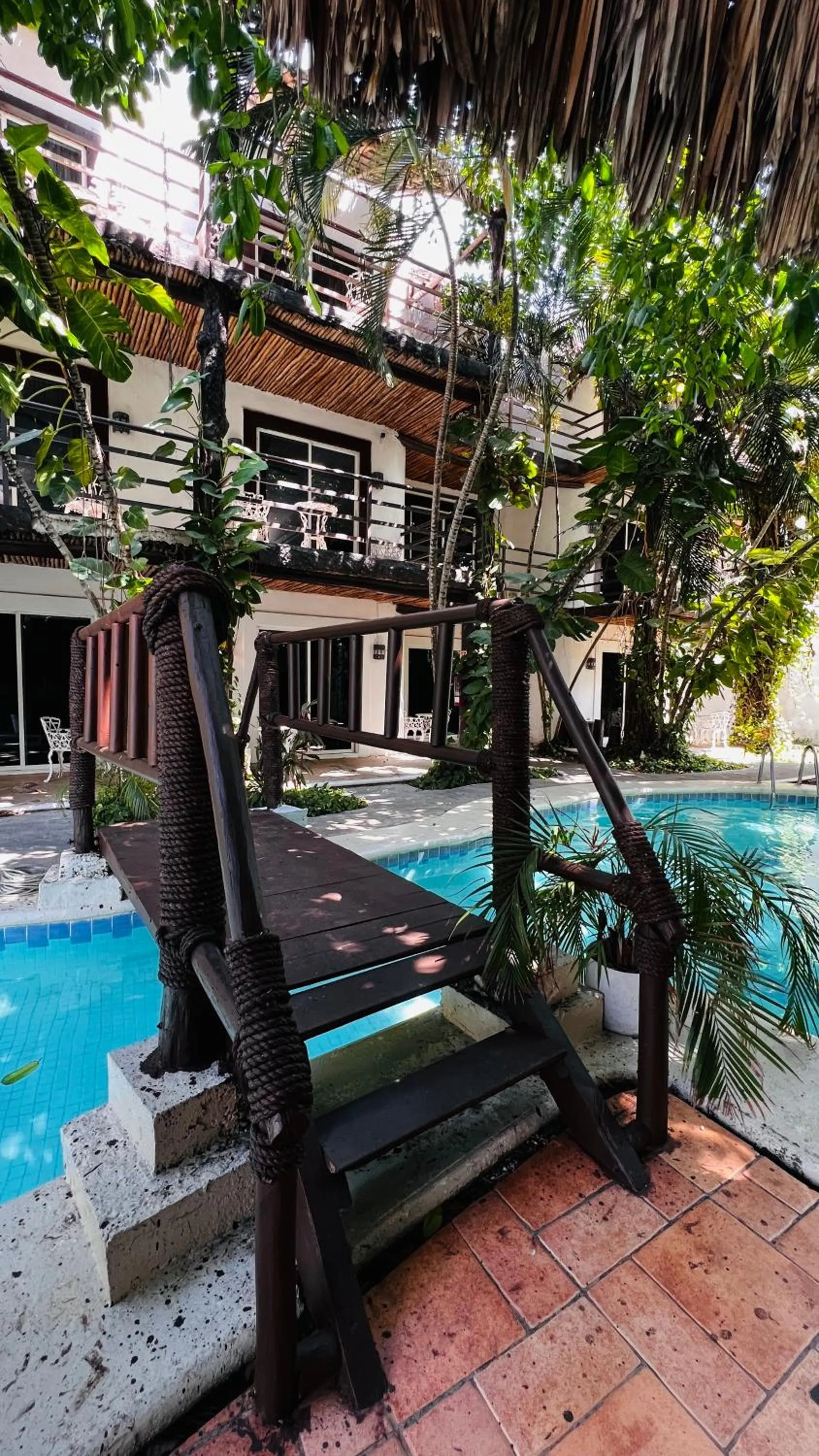 Swimming pool in Mayan Art Hotel 10 avenue