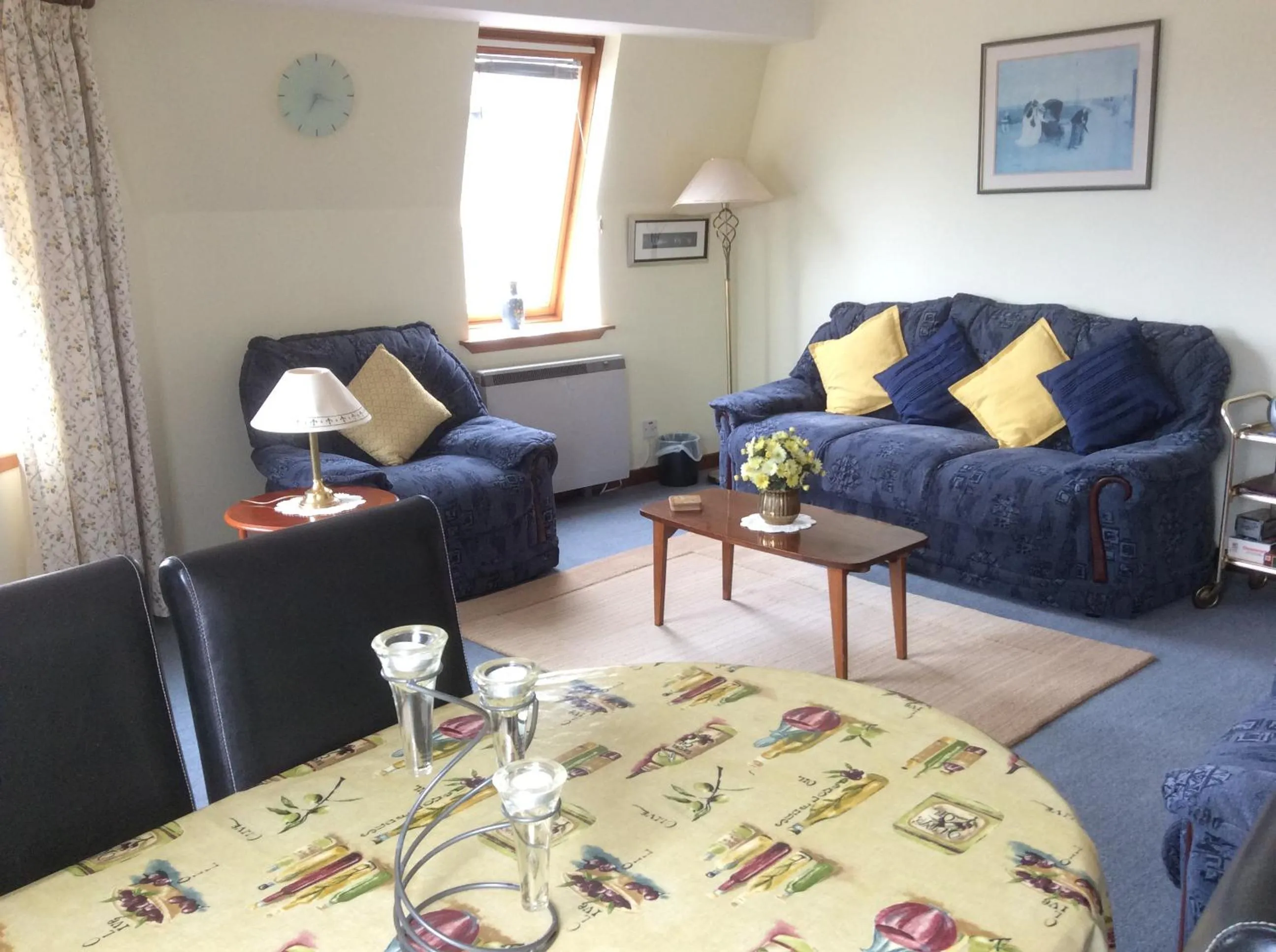 Living room in Connel Court Apartments