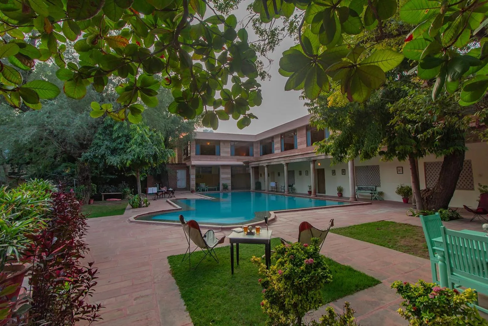 Swimming pool in Polo Heritage Hotel