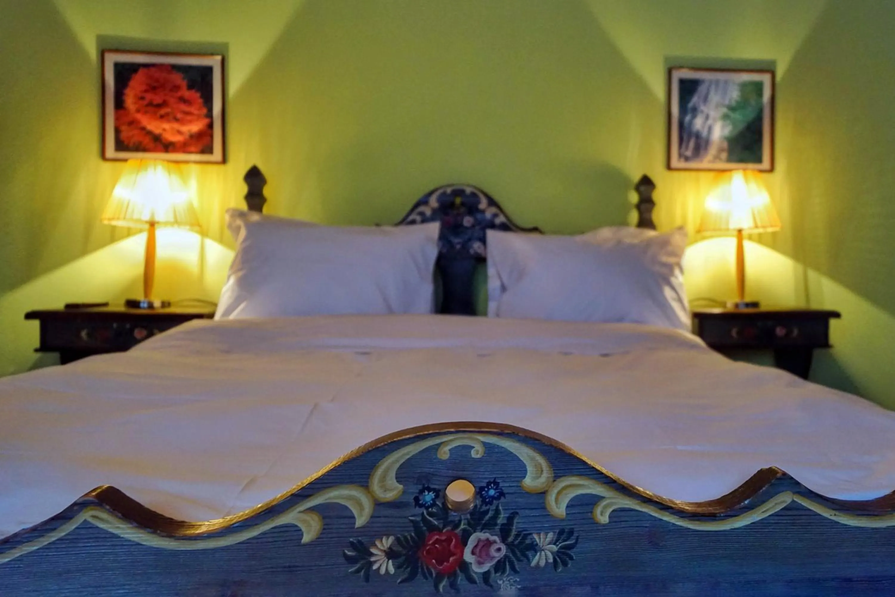 Bed in To Balkoni tis Agorianis