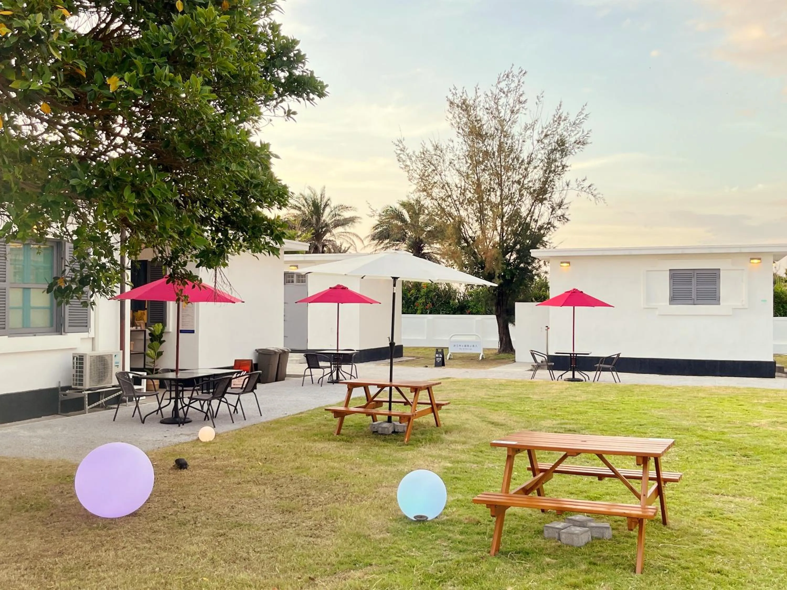 Garden view in Gaomei Lighthouse
