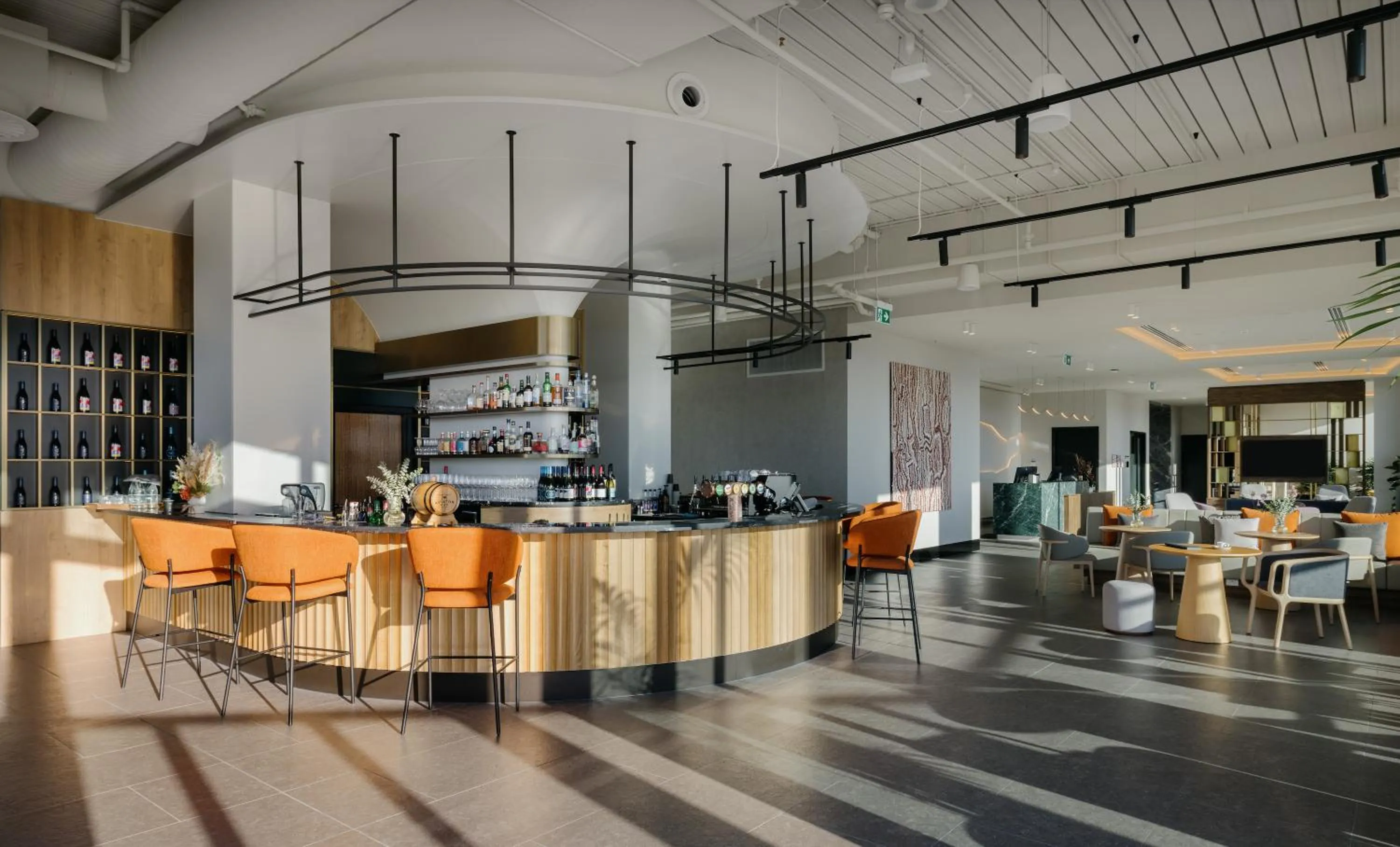 Lobby or reception in Crowne Plaza Adelaide Mawson Lakes by IHG