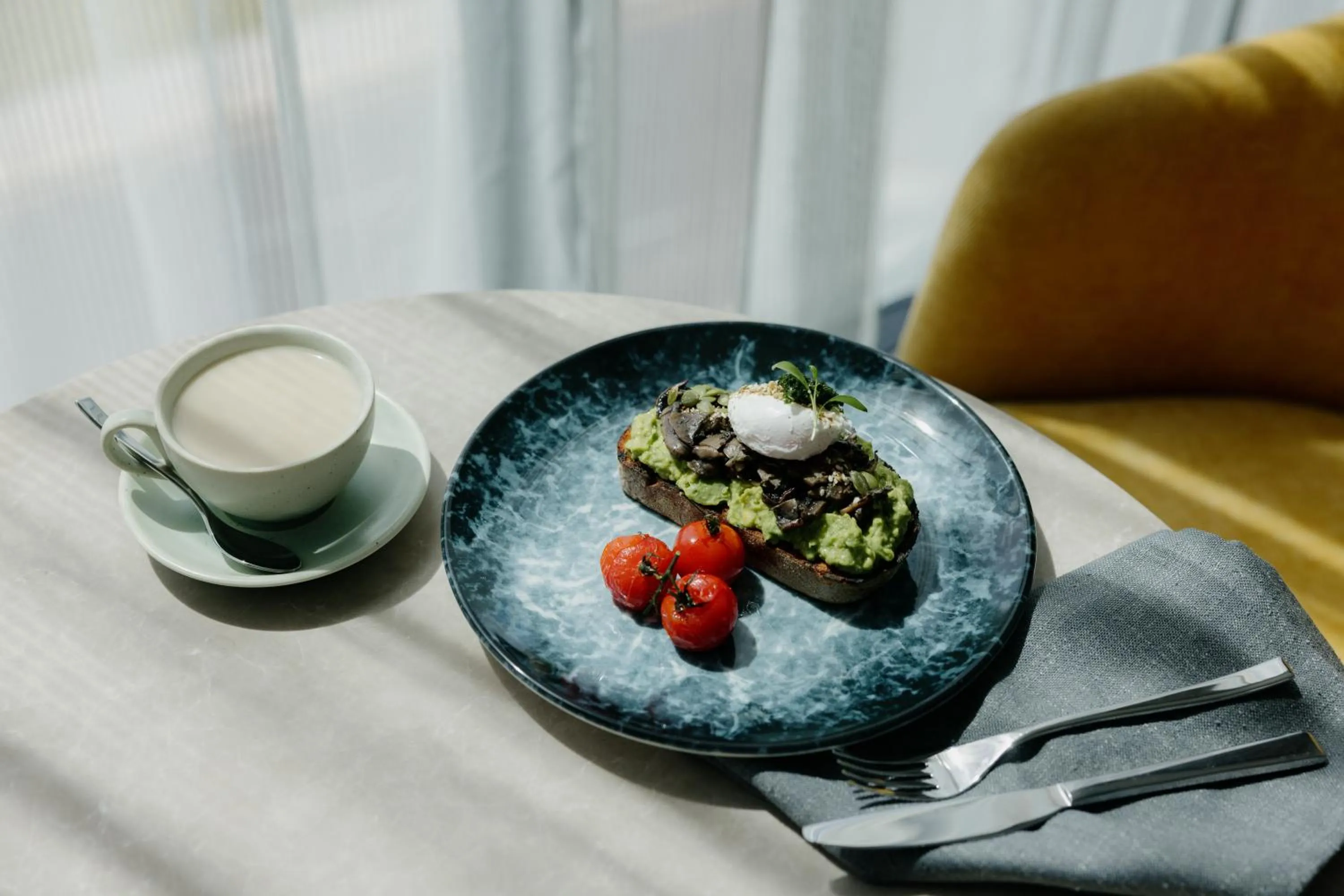 Breakfast in Crowne Plaza Adelaide Mawson Lakes by IHG