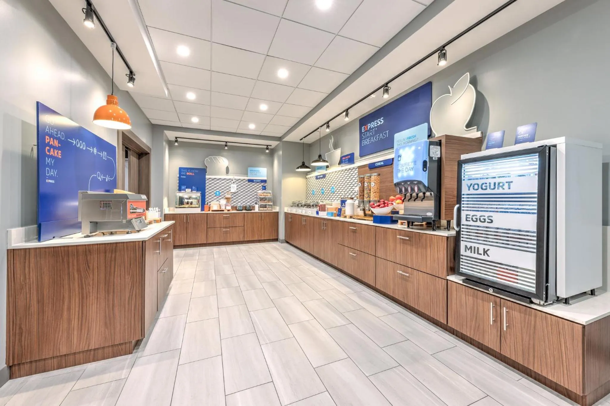 Breakfast in Holiday Inn Express & Suites Austin Airport East by IHG