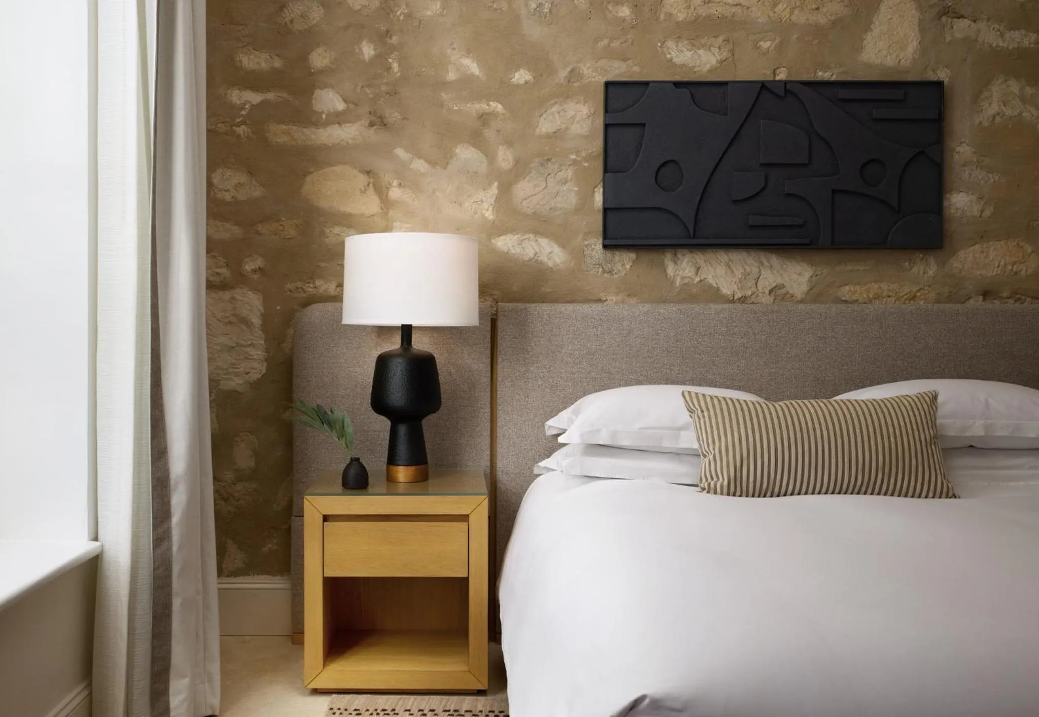 Bedroom, Bed in Kimpton Santo San Antonio - Riverwalk by IHG