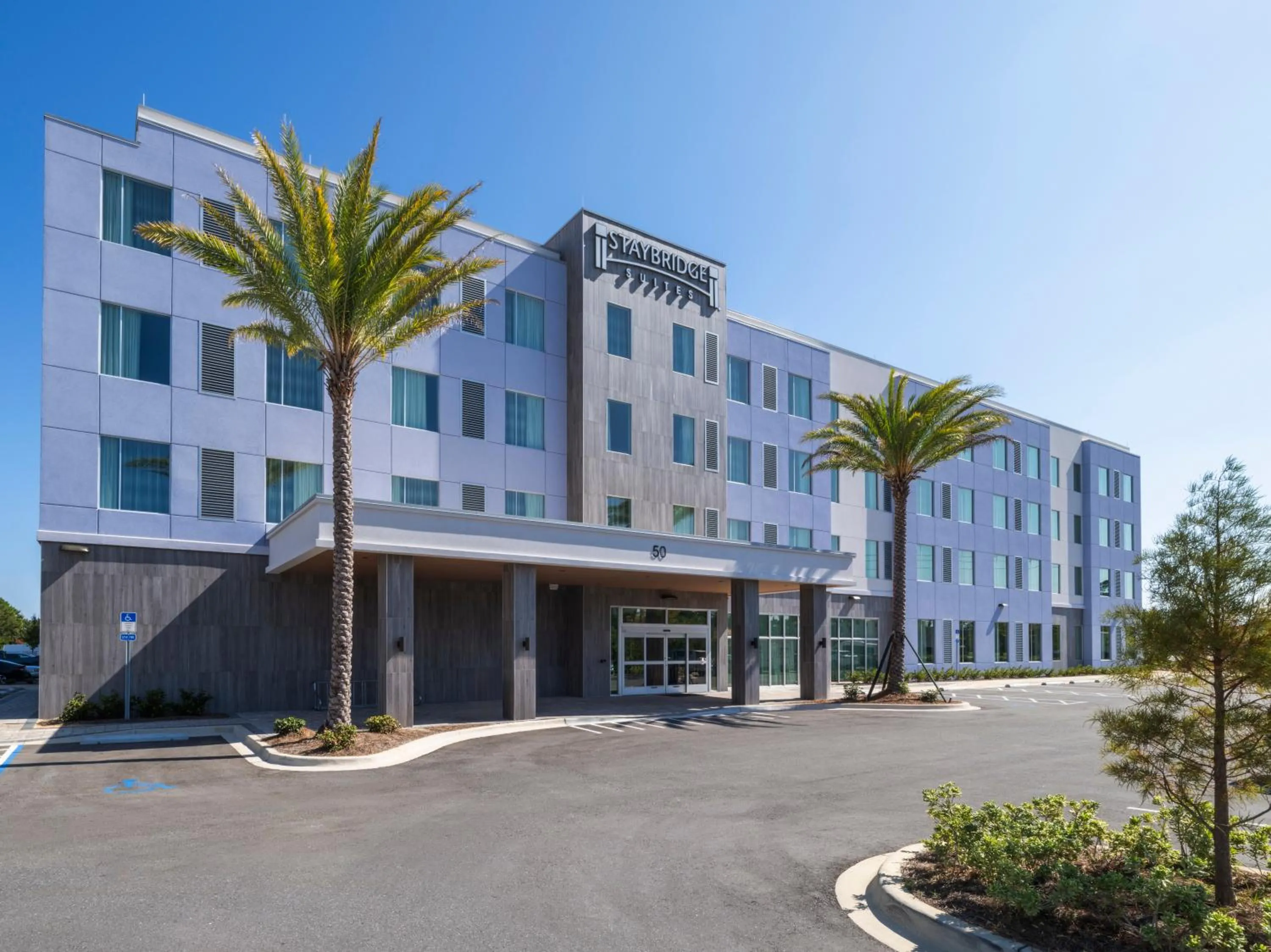 Property building in Staybridge Suites Miramar Beach - Sandestin Area by IHG