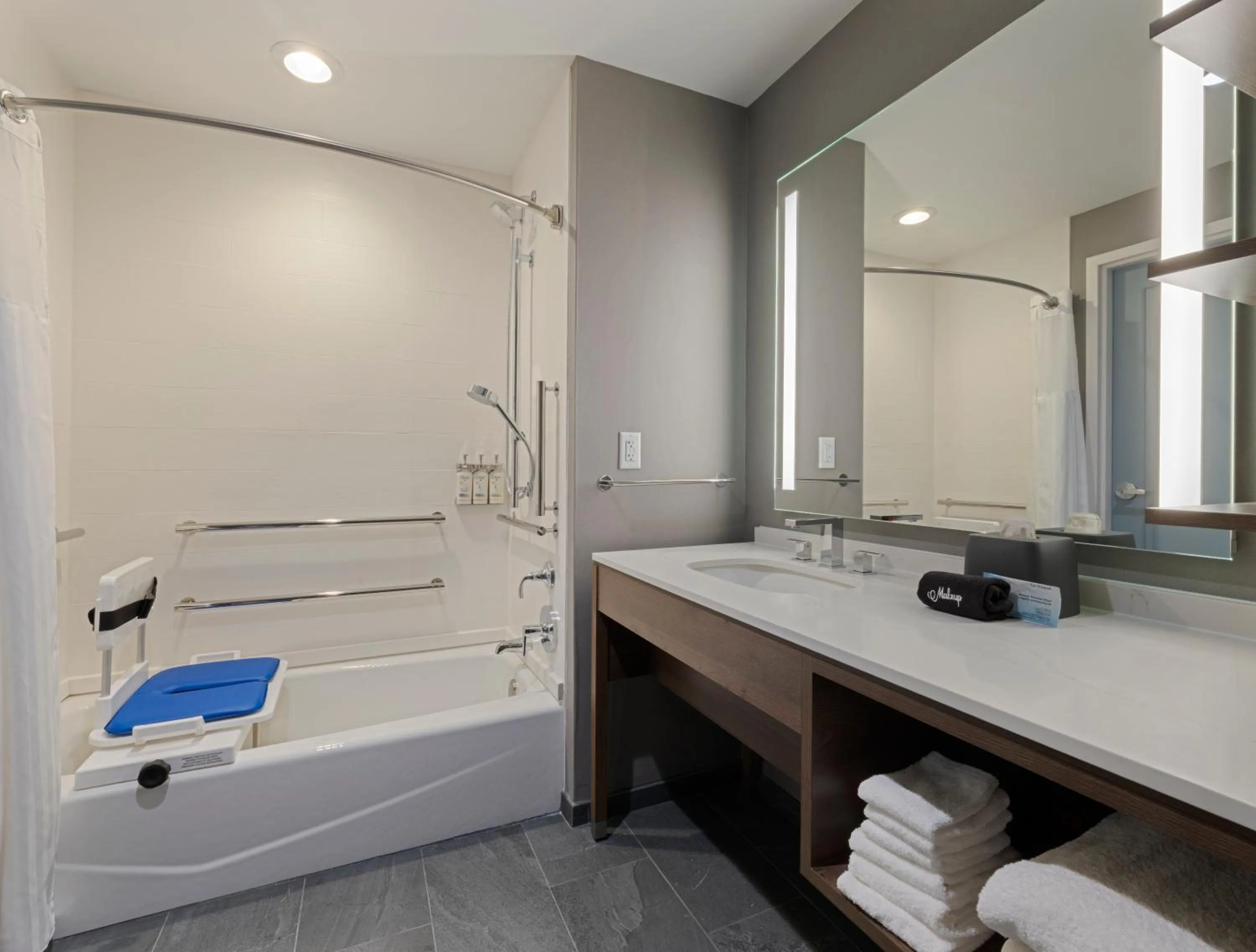 Bathroom in Staybridge Suites Miramar Beach - Sandestin Area by IHG