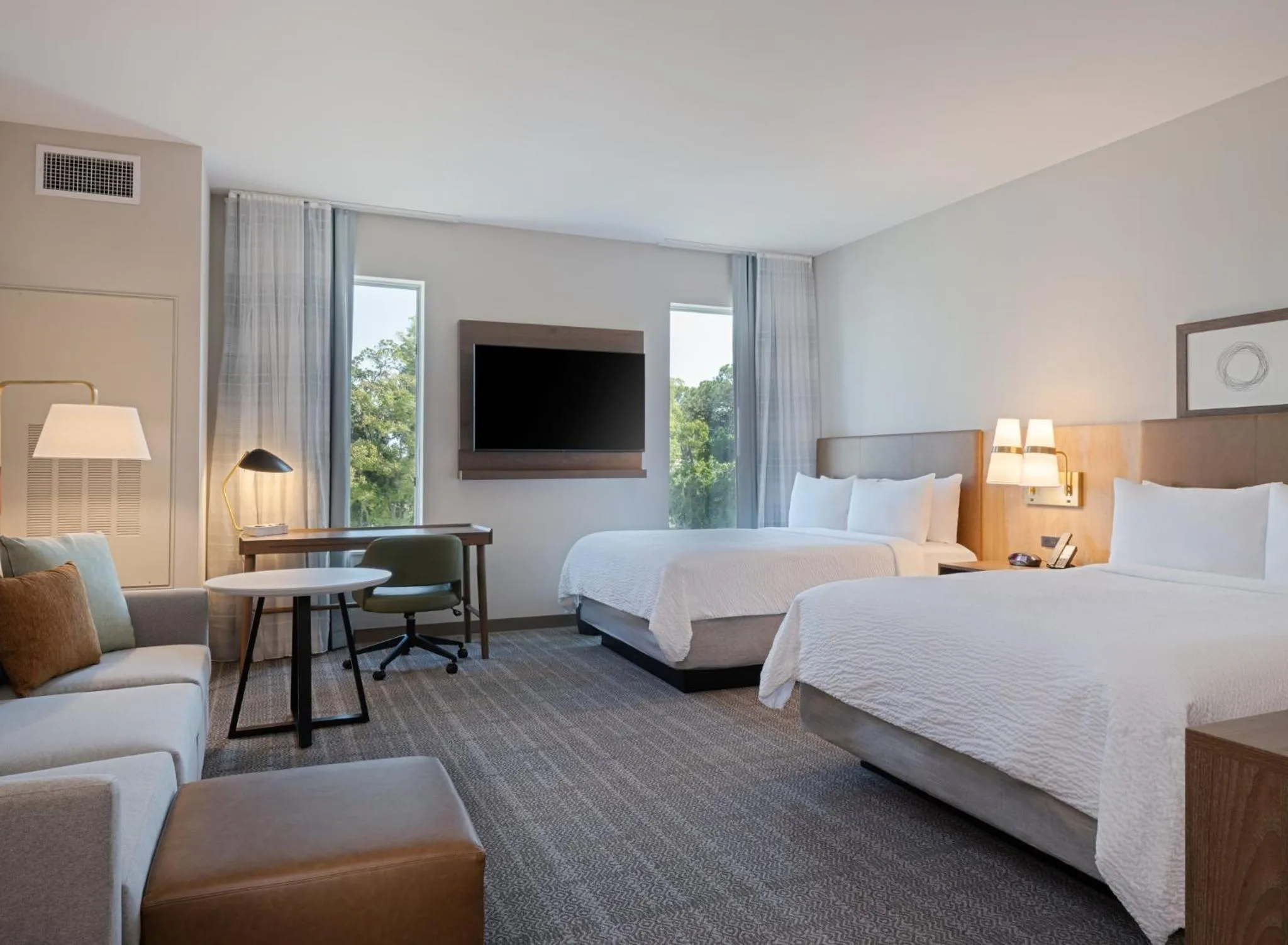 Photo of the whole room, Bed in Staybridge Suites Miramar Beach - Sandestin Area by IHG