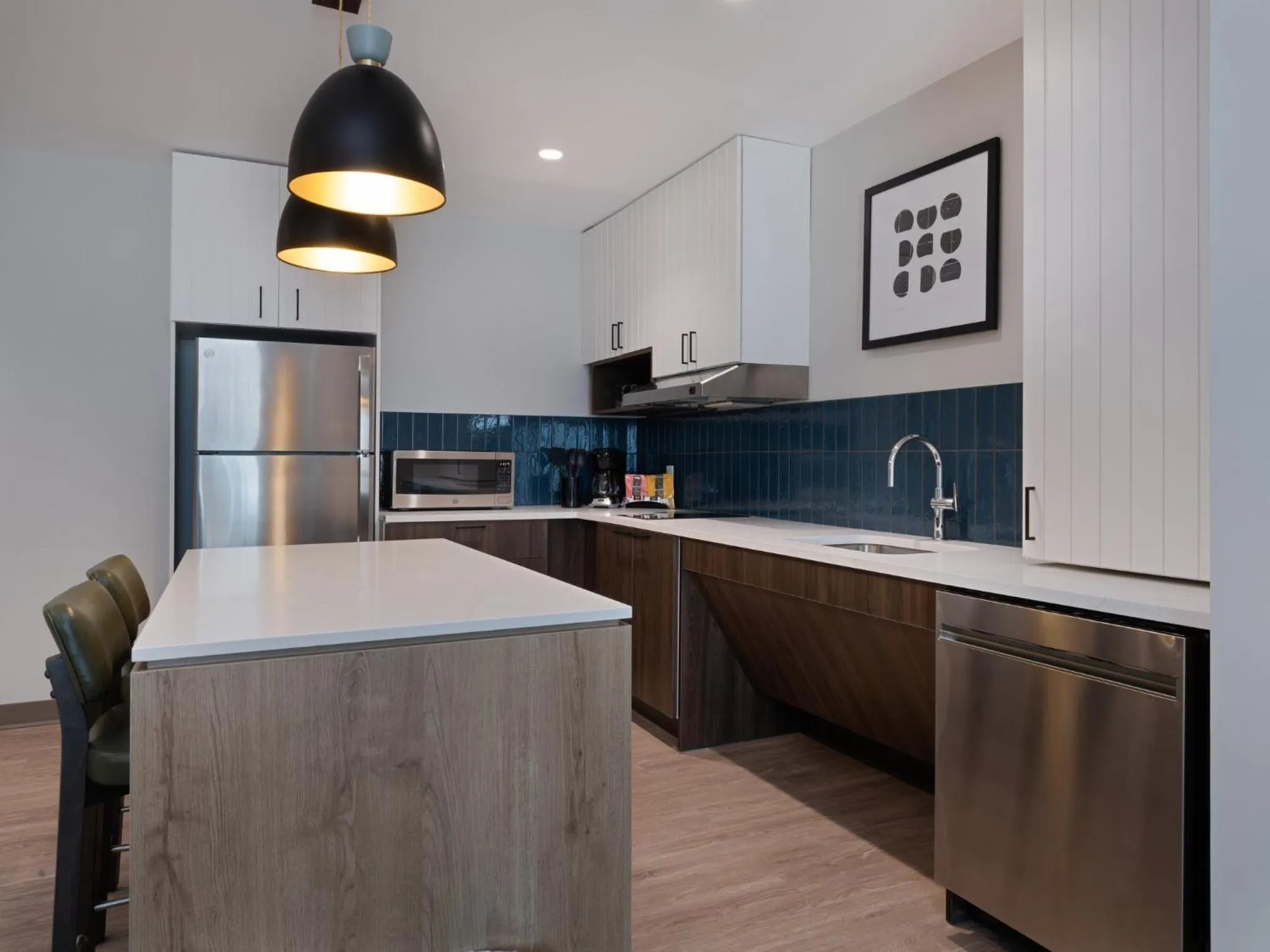 Photo of the whole room in Staybridge Suites Miramar Beach - Sandestin Area by IHG