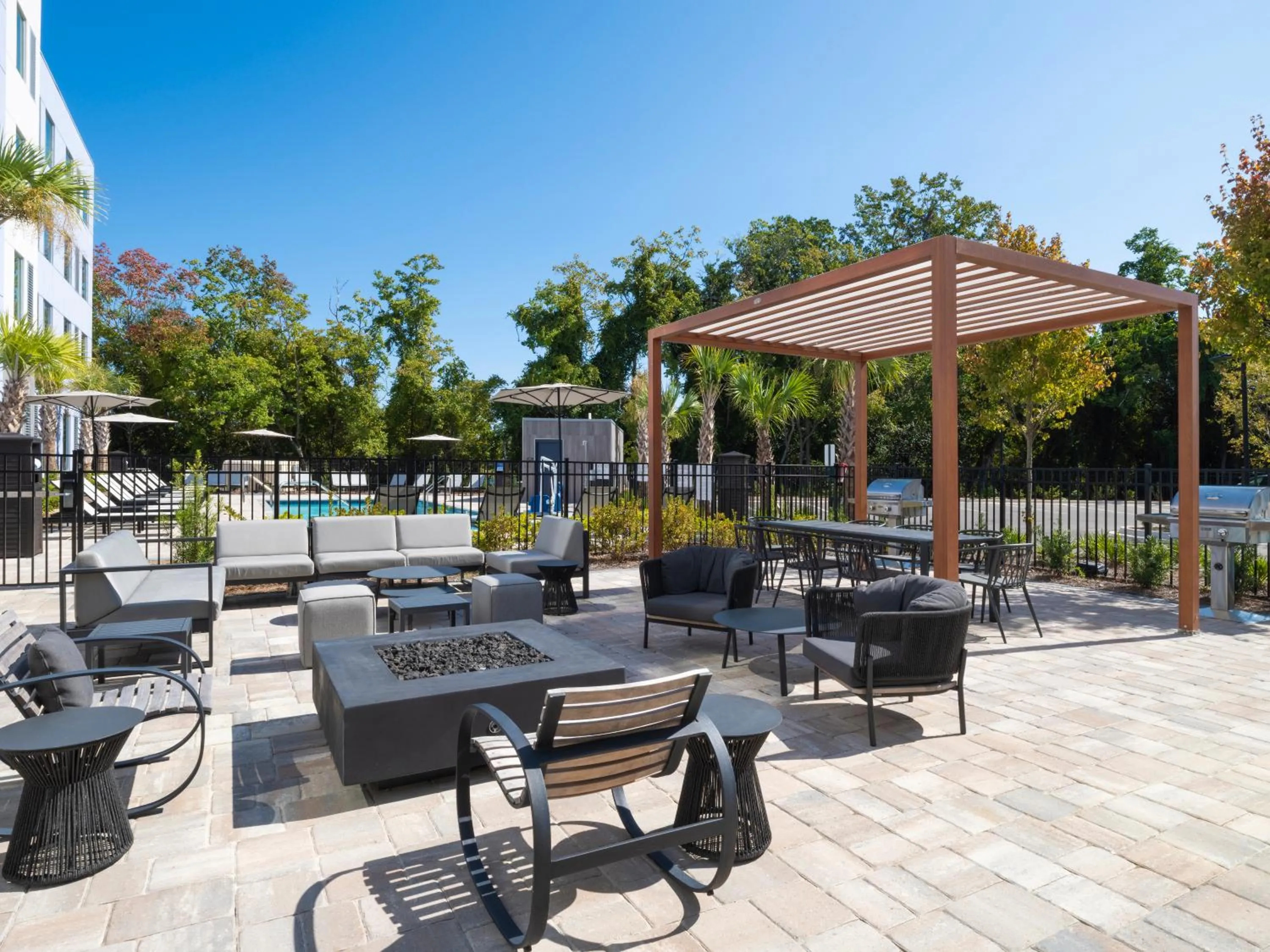 Garden in Staybridge Suites Miramar Beach - Sandestin Area by IHG