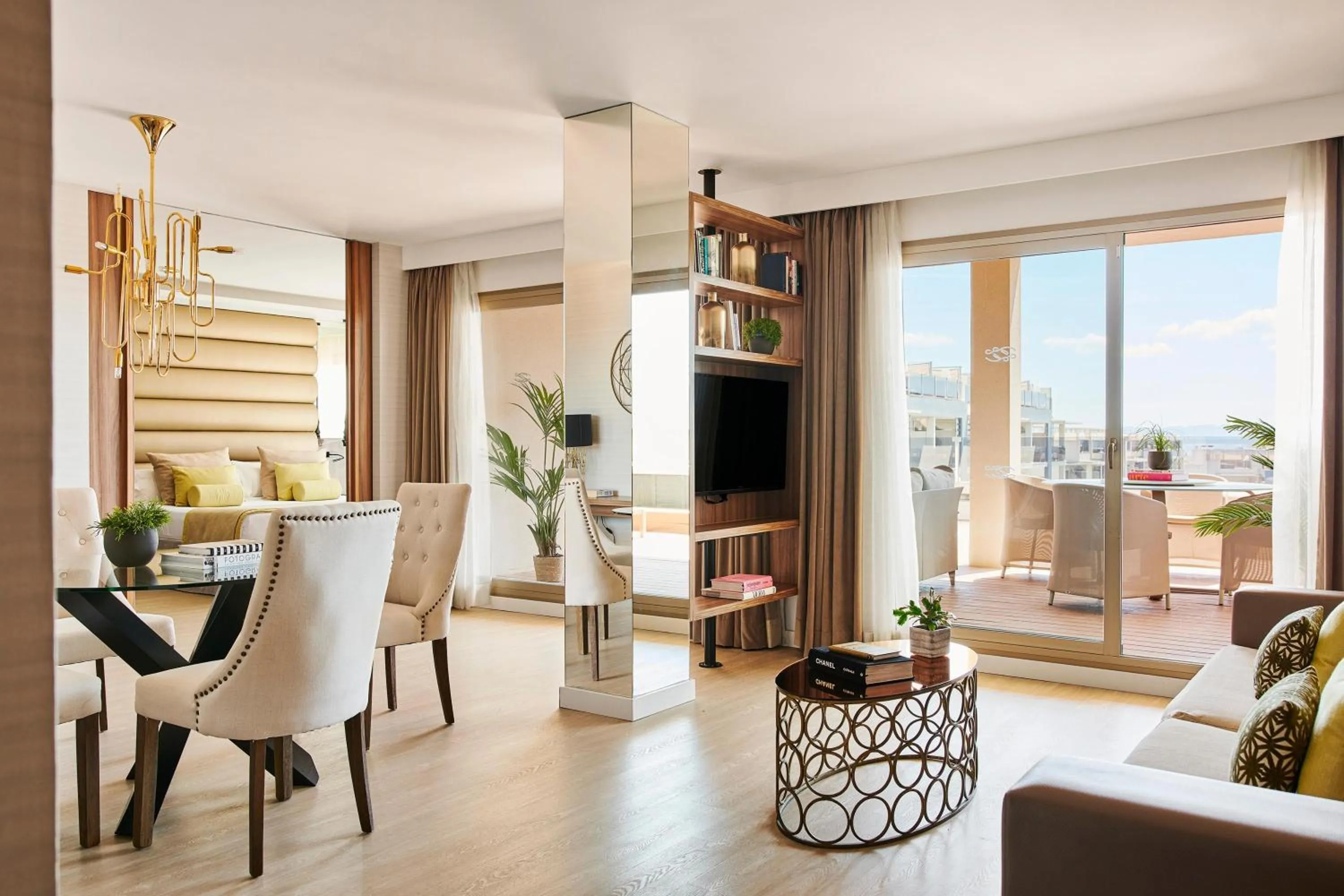 Photo of the whole room in Zafiro Palace Alcudia