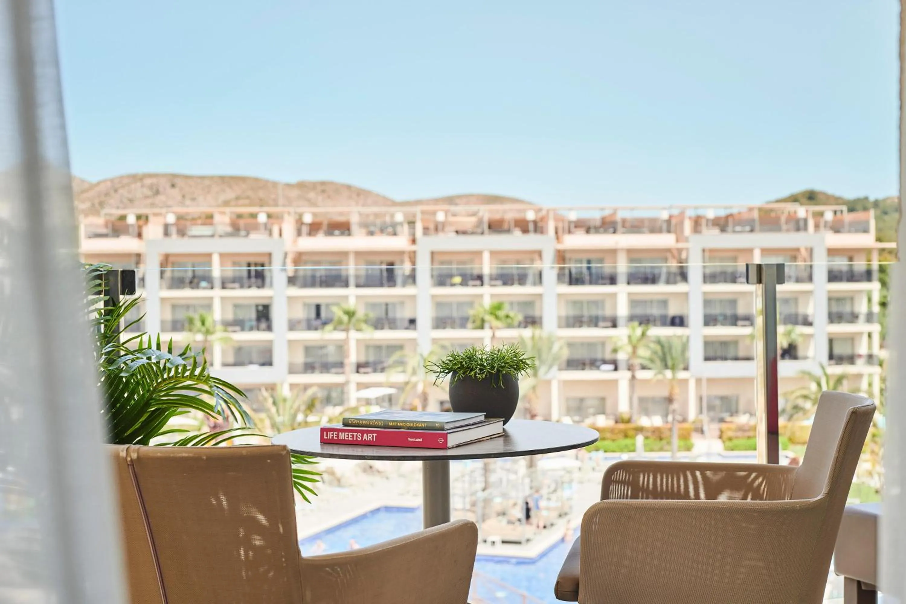Balcony/Terrace in Zafiro Palace Alcudia