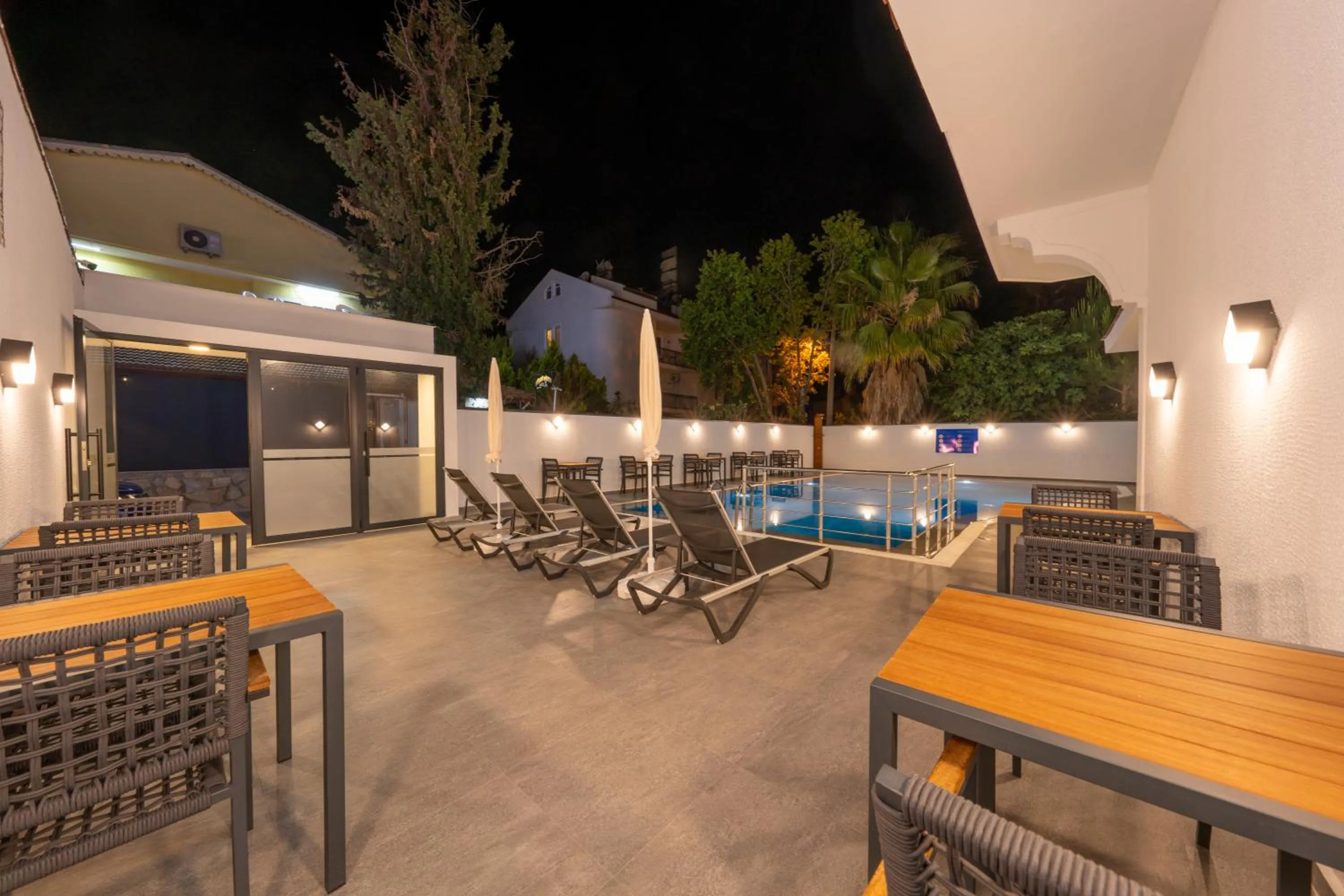 Property building in Skykhan Otel