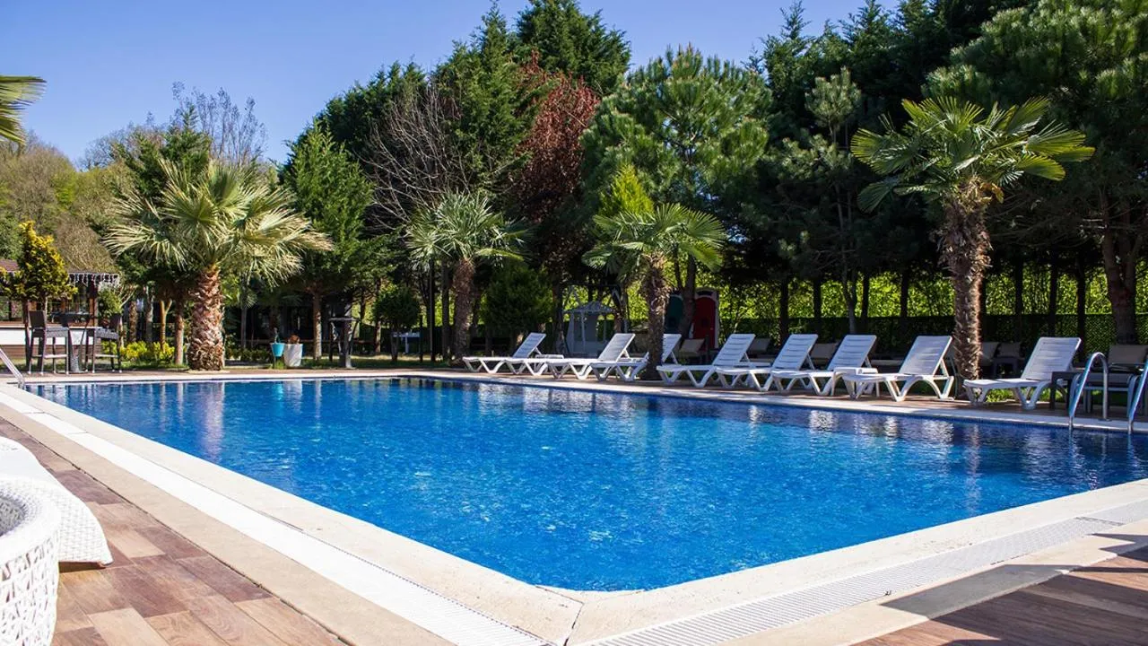 Spring in 216 North Hotel