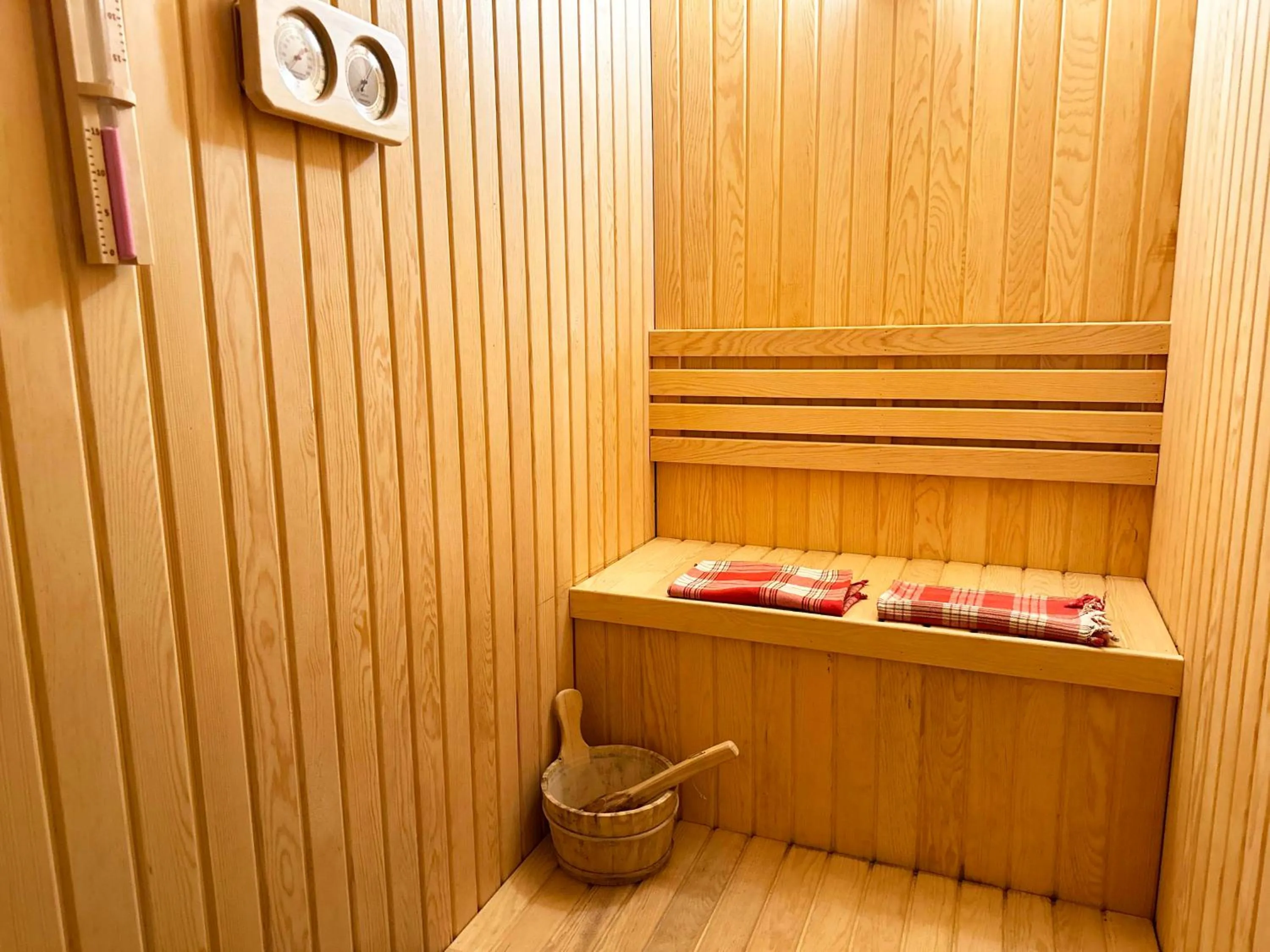 Sauna in 216 North Hotel