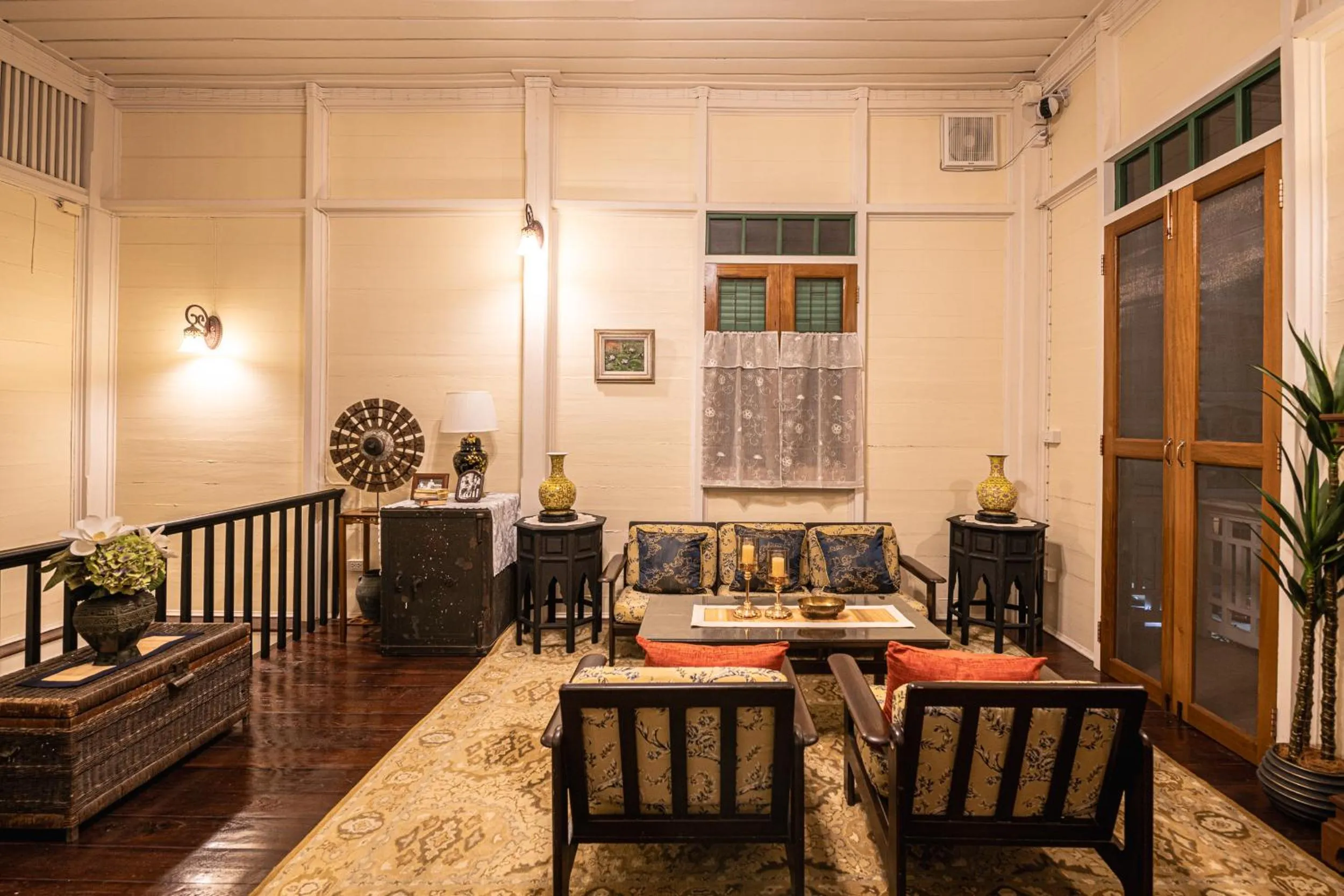 Communal lounge/ TV room in Wallaya Heritage Stay