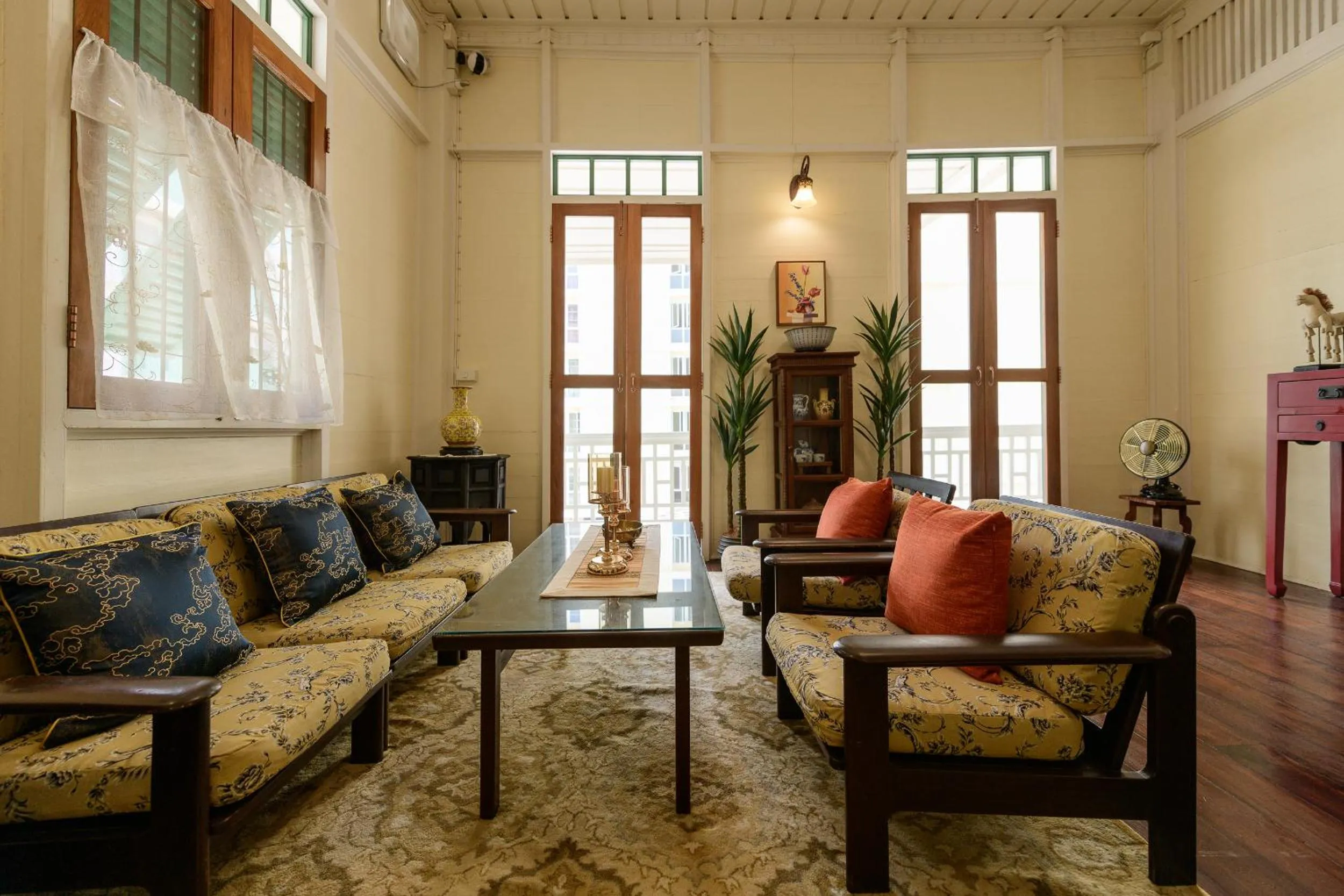 Communal lounge/ TV room in Wallaya Heritage Stay