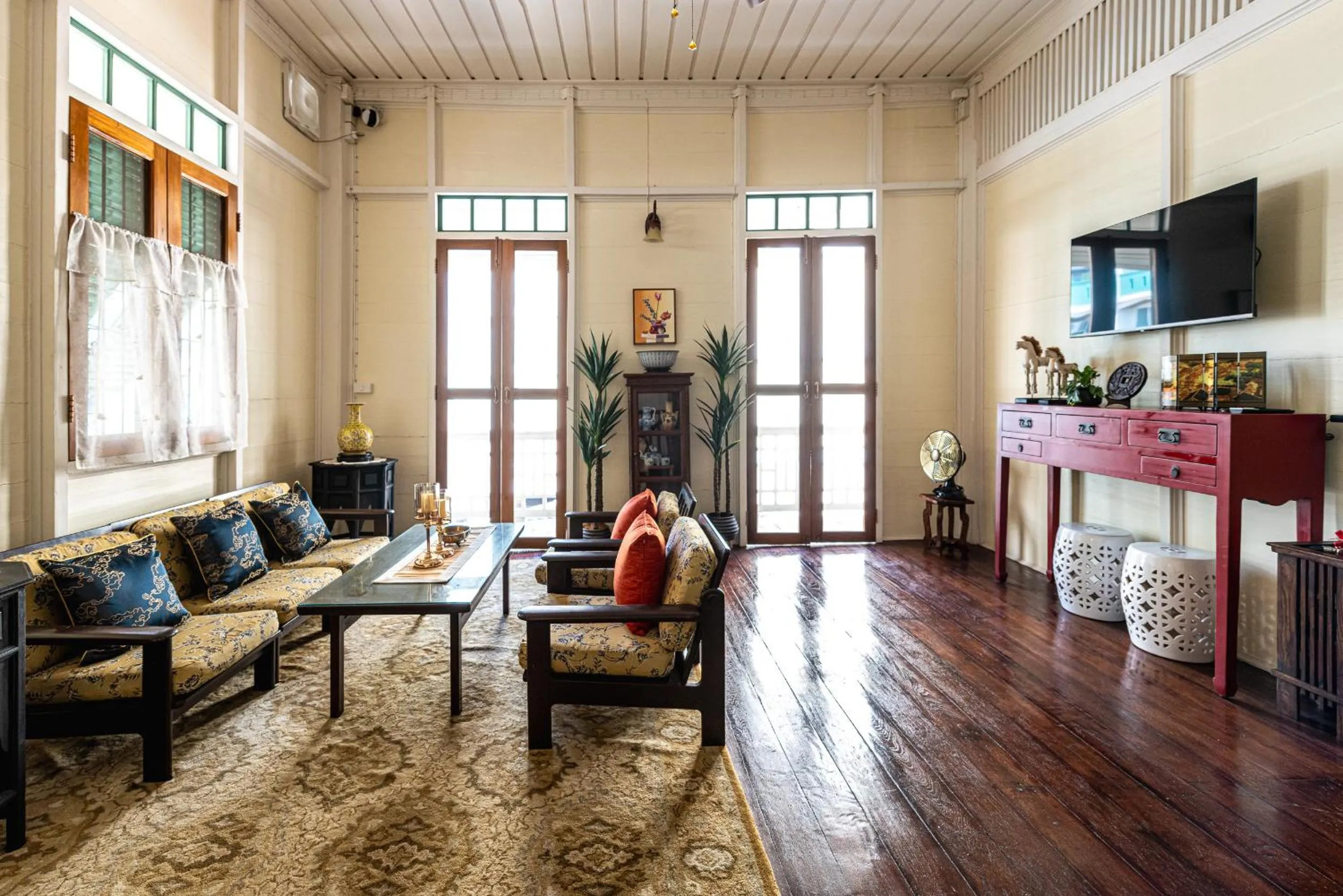 Communal lounge/ TV room in Wallaya Heritage Stay