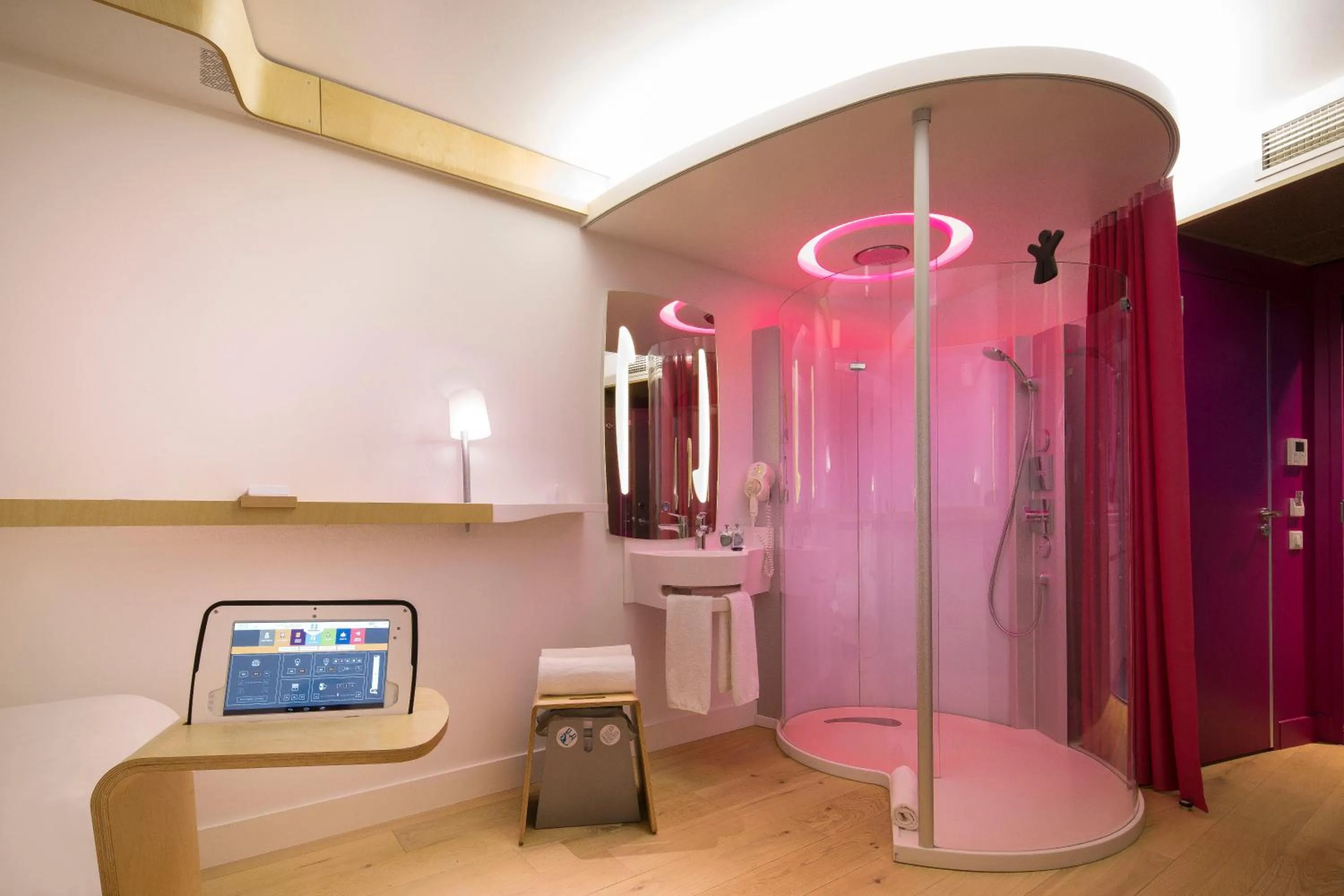 Solarium in Nomad Paris Roissy CDG