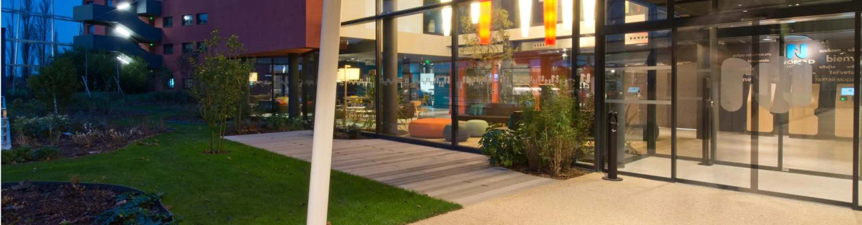 Facade/entrance in Nomad Paris Roissy CDG