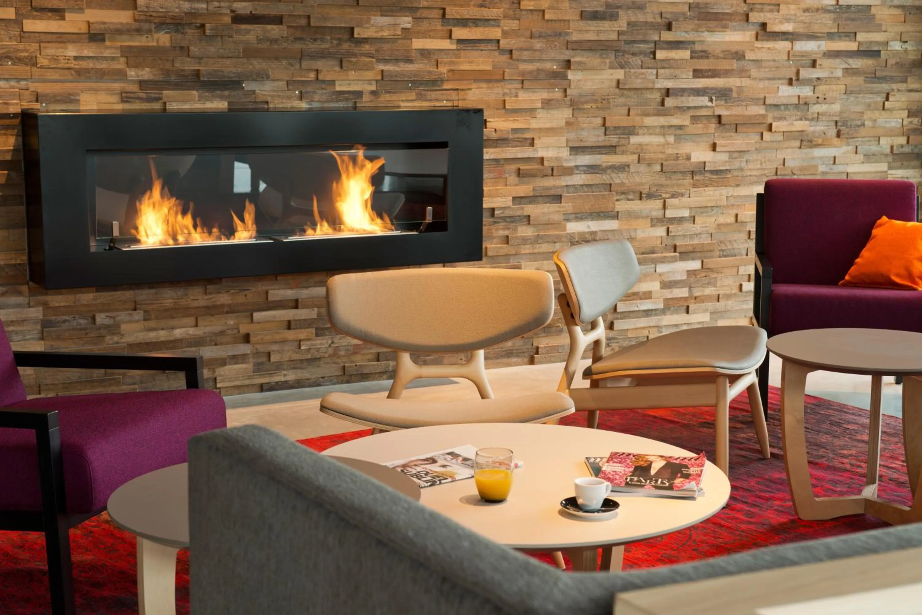 Lounge or bar in Nomad Paris Roissy CDG