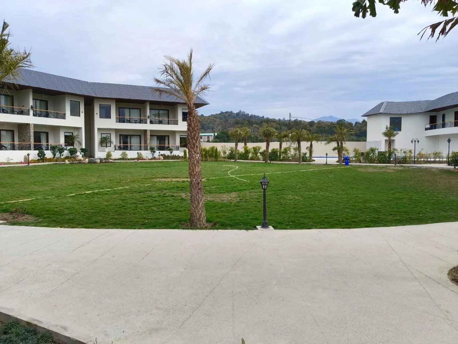 Garden in Shervani Pebbles & Pines Resort & Spa, Corbett