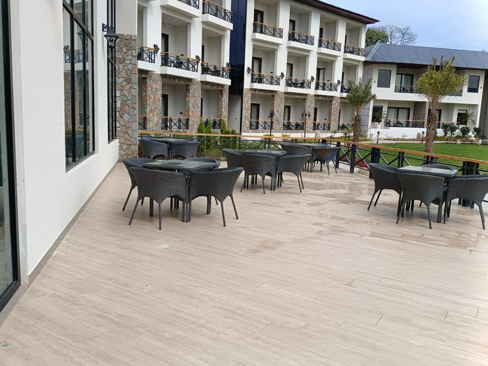 Restaurant/places to eat in Shervani Pebbles & Pines Resort & Spa, Corbett