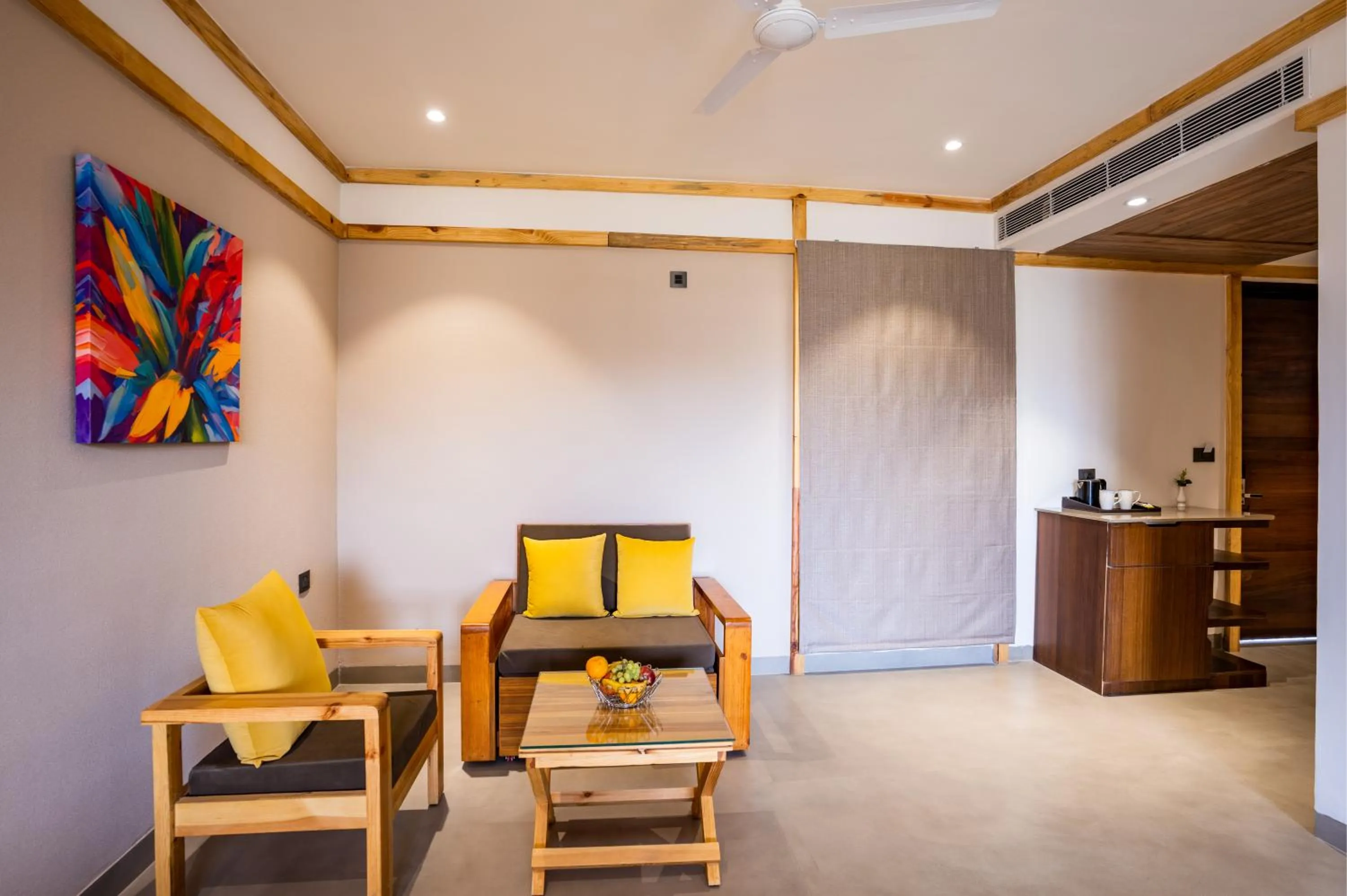 Seating area in Shervani Pebbles & Pines Resort & Spa, Corbett