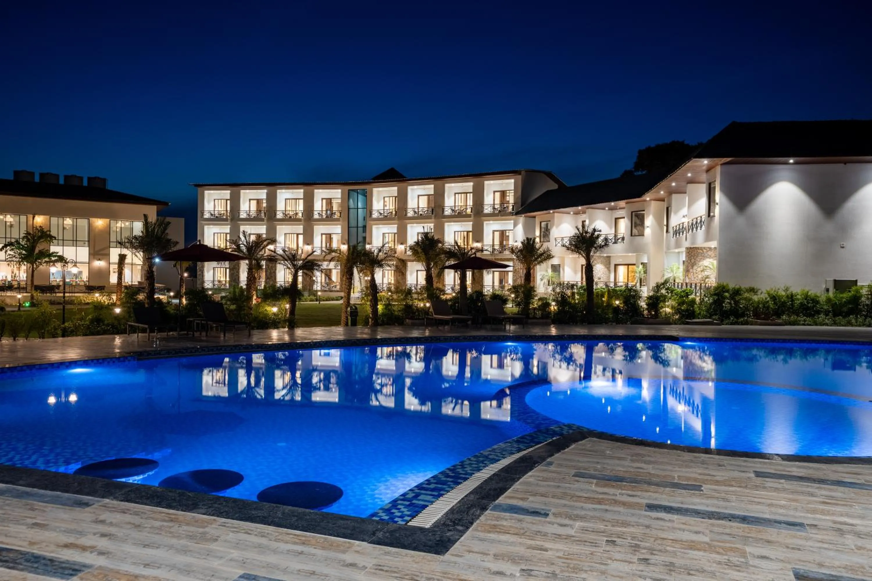 Shervani Pebbles & Pines Resort & Spa, Corbett