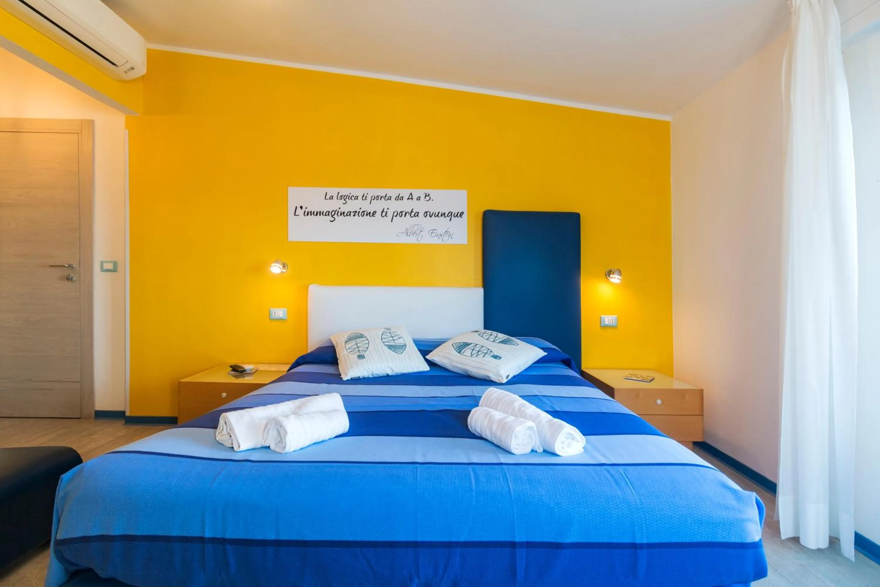 Bed in La Favorita Hotel