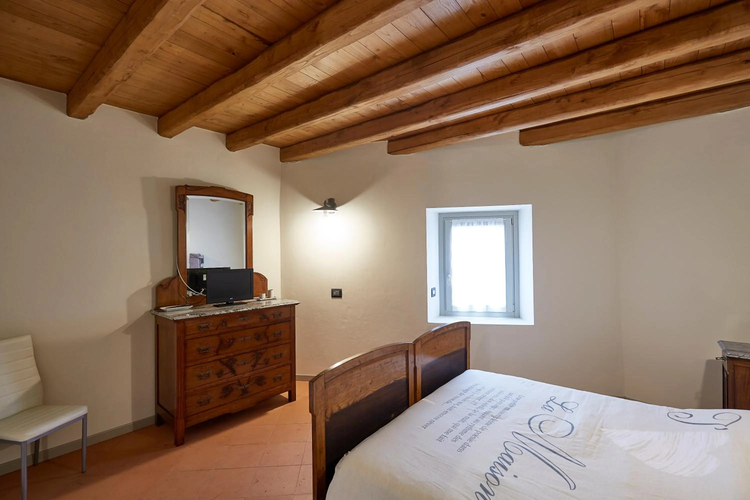 Bed in Palazzo Eleonora