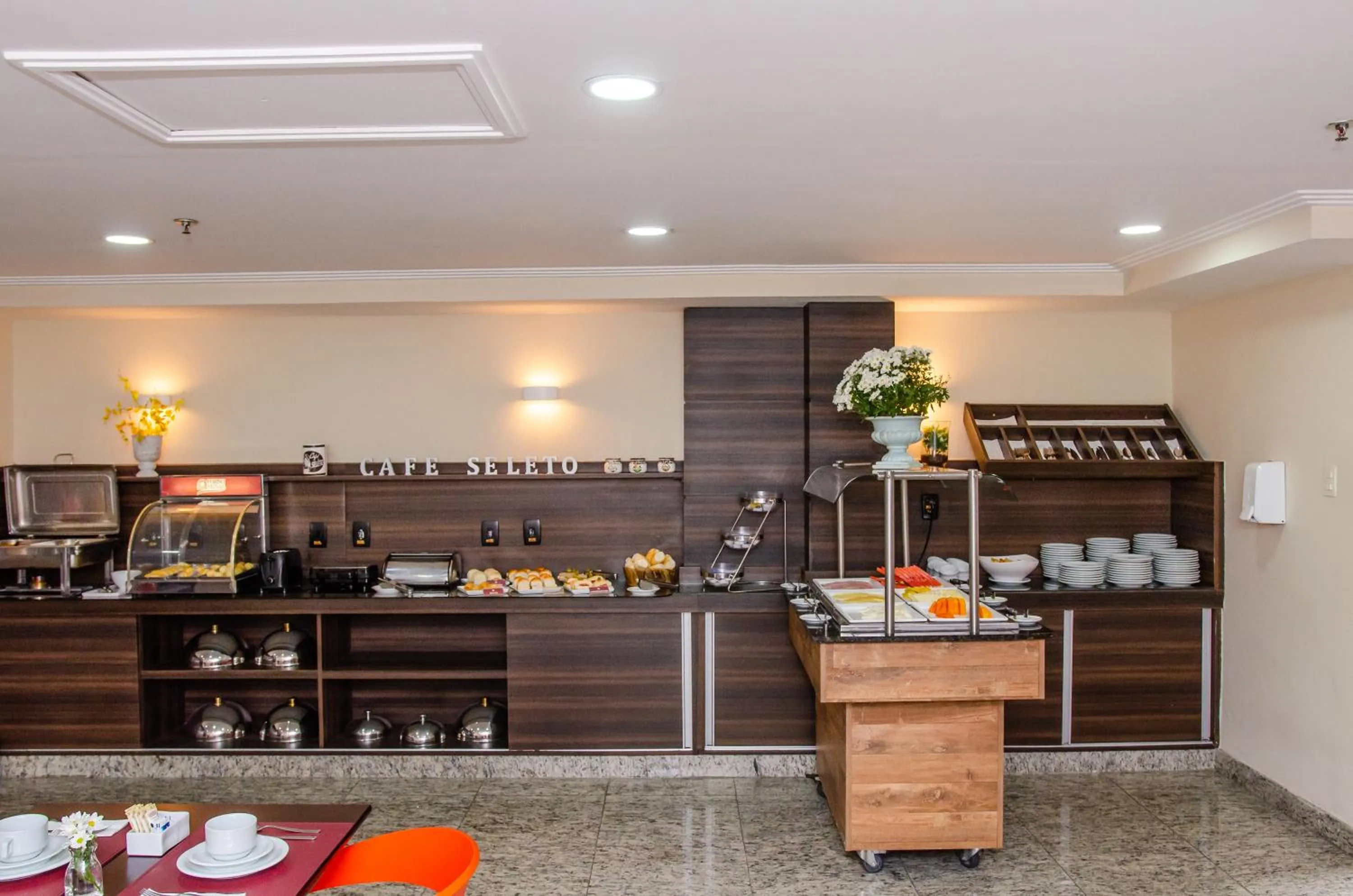 Buffet breakfast in Seleto Hotel