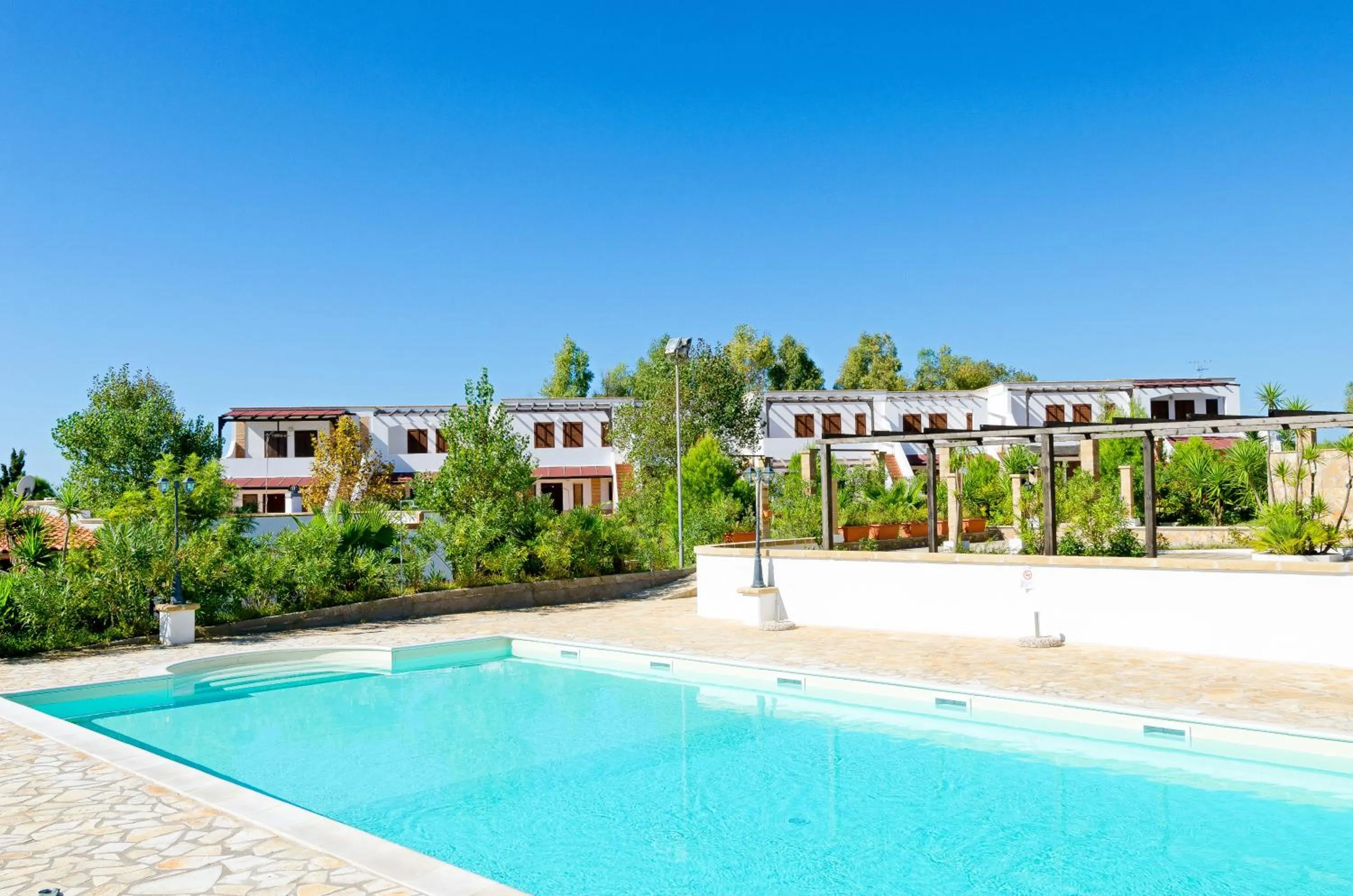 Pool view in Tenuta Li Fani Residence Hotel